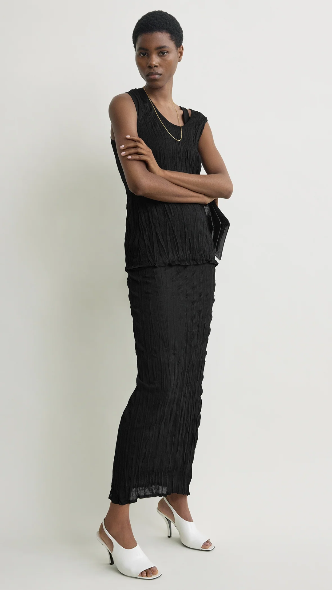 Toteme Crinkled Knit Skirt in Black