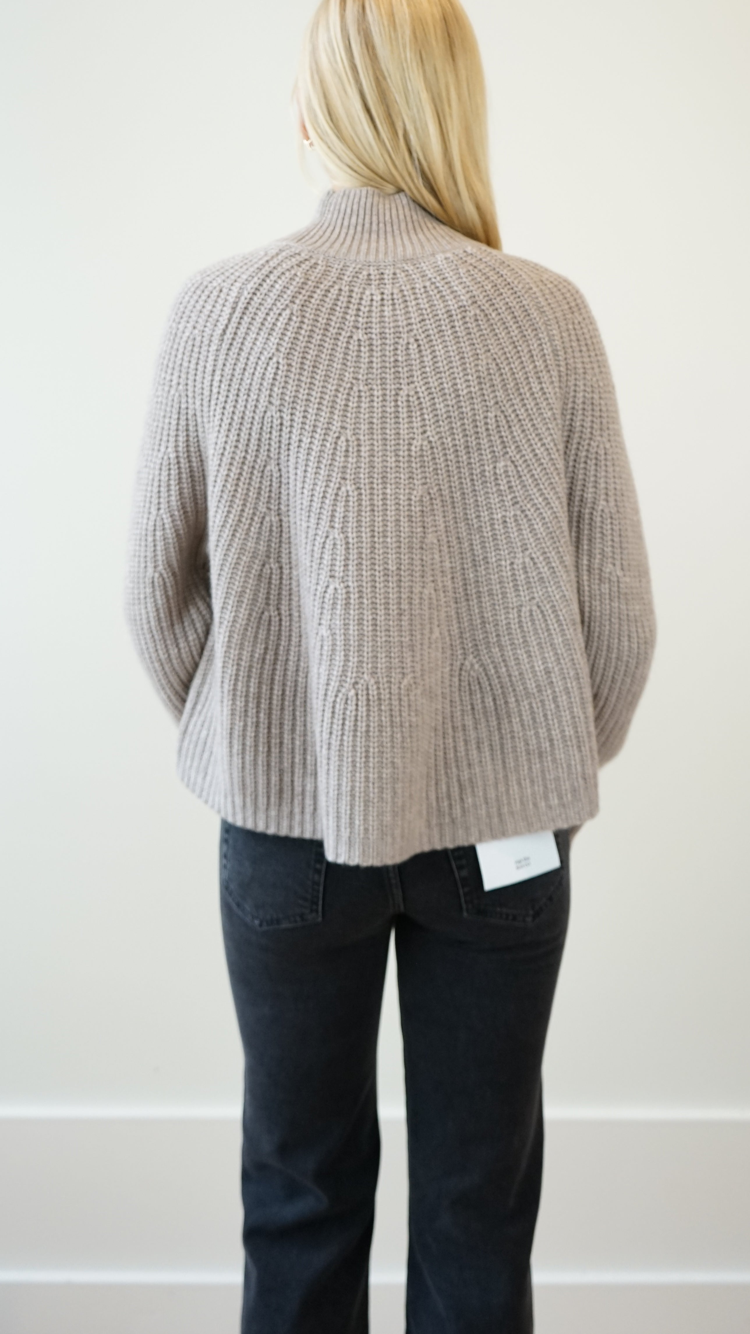 Allude Mockneck Sweater in Peppermelon