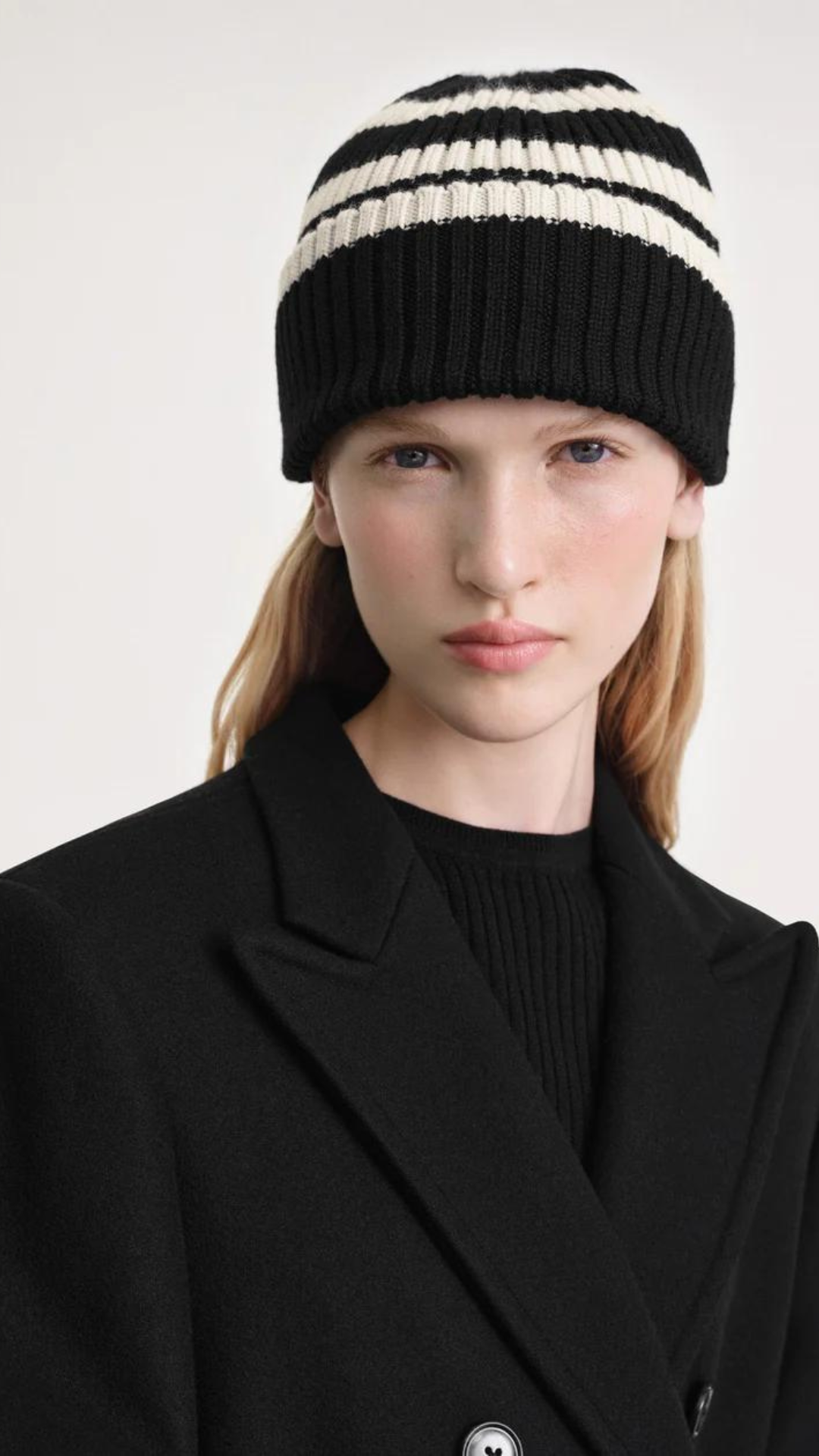 Toteme Signature Stripe Beanie