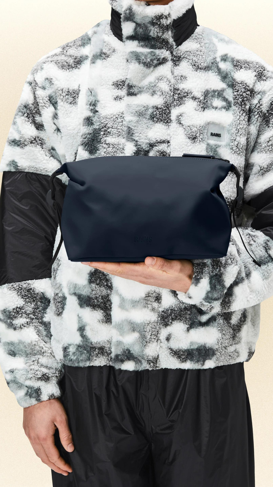 Rains Weekend Wash Bag