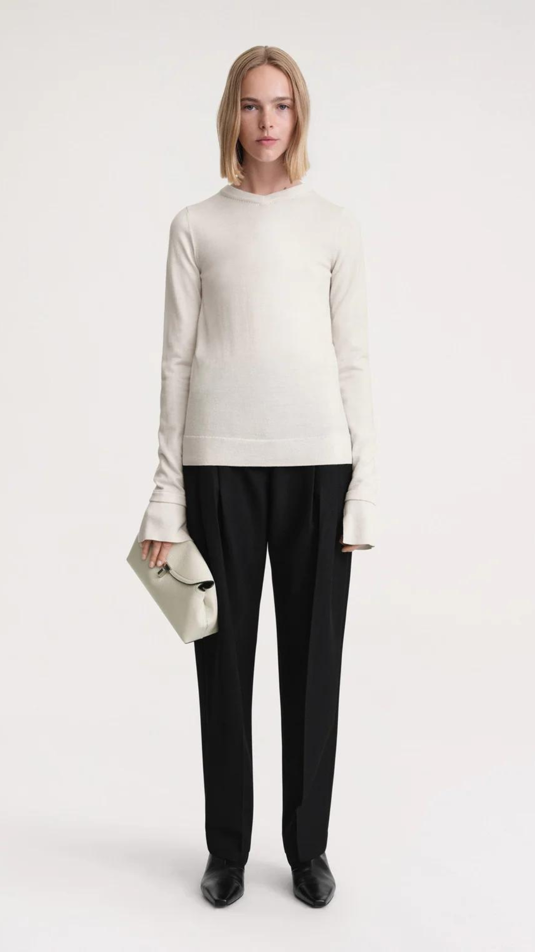 Toteme Two-tone Vneck Knit