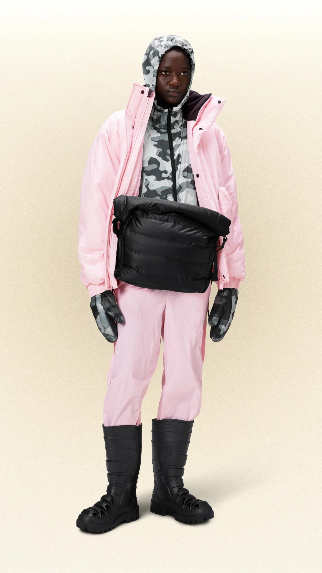 Rains Vardo Bomber
