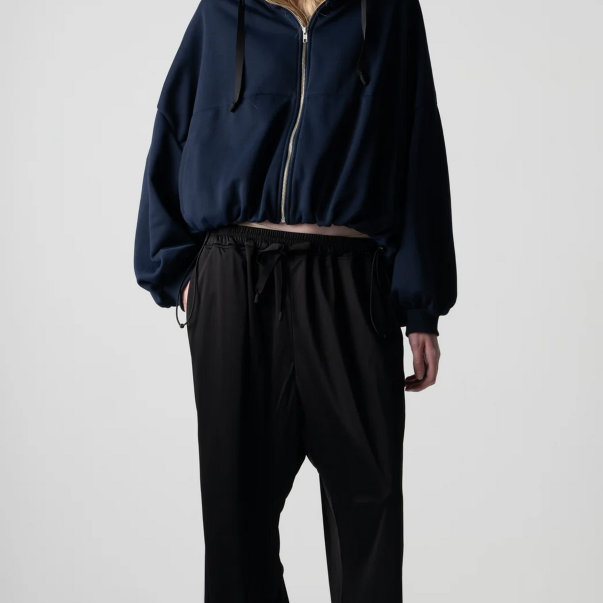 トップス COG THE BIGSMOKE LINDA PUFFY HOODIE Cog The Big Smoke Linda Puffy Hoodie in Navy