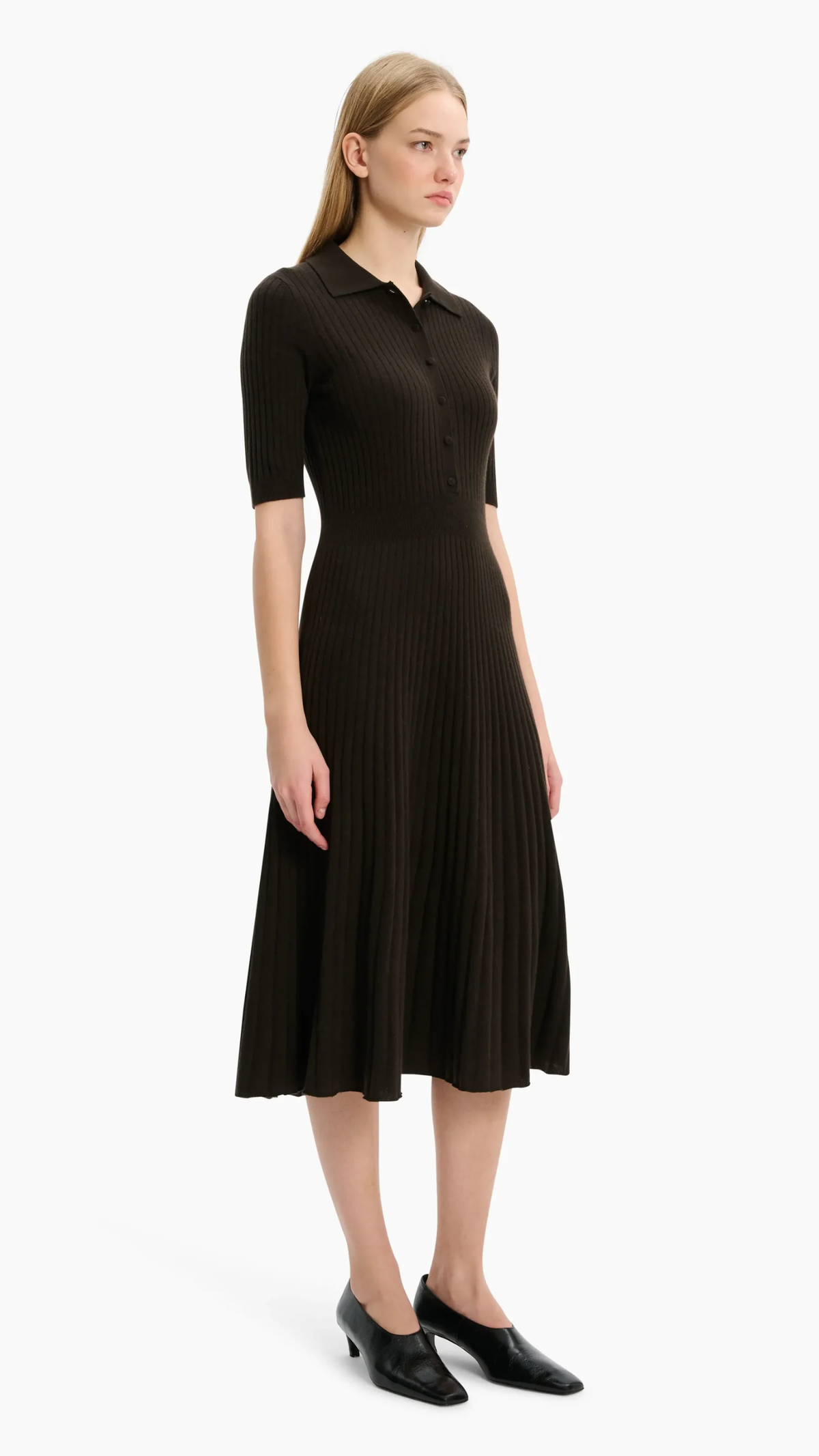 Arch 4 Elloren Cashmere Pleated Midi Dress in Brown Wood