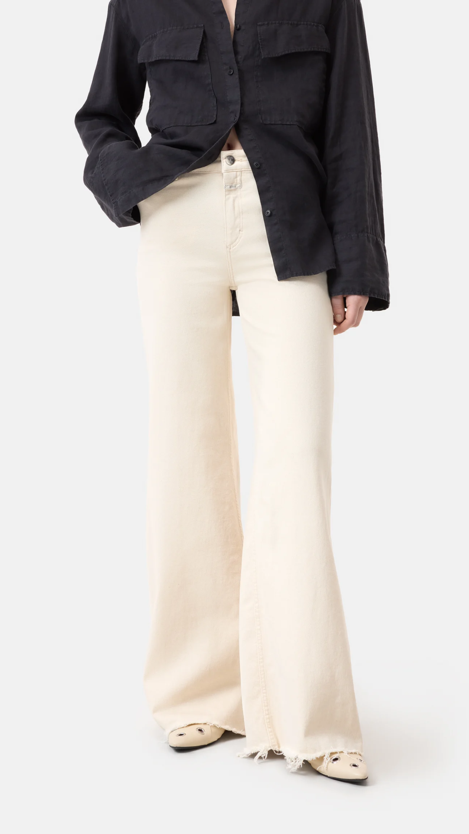 Closed Glow-up Wide Jean in Ivory