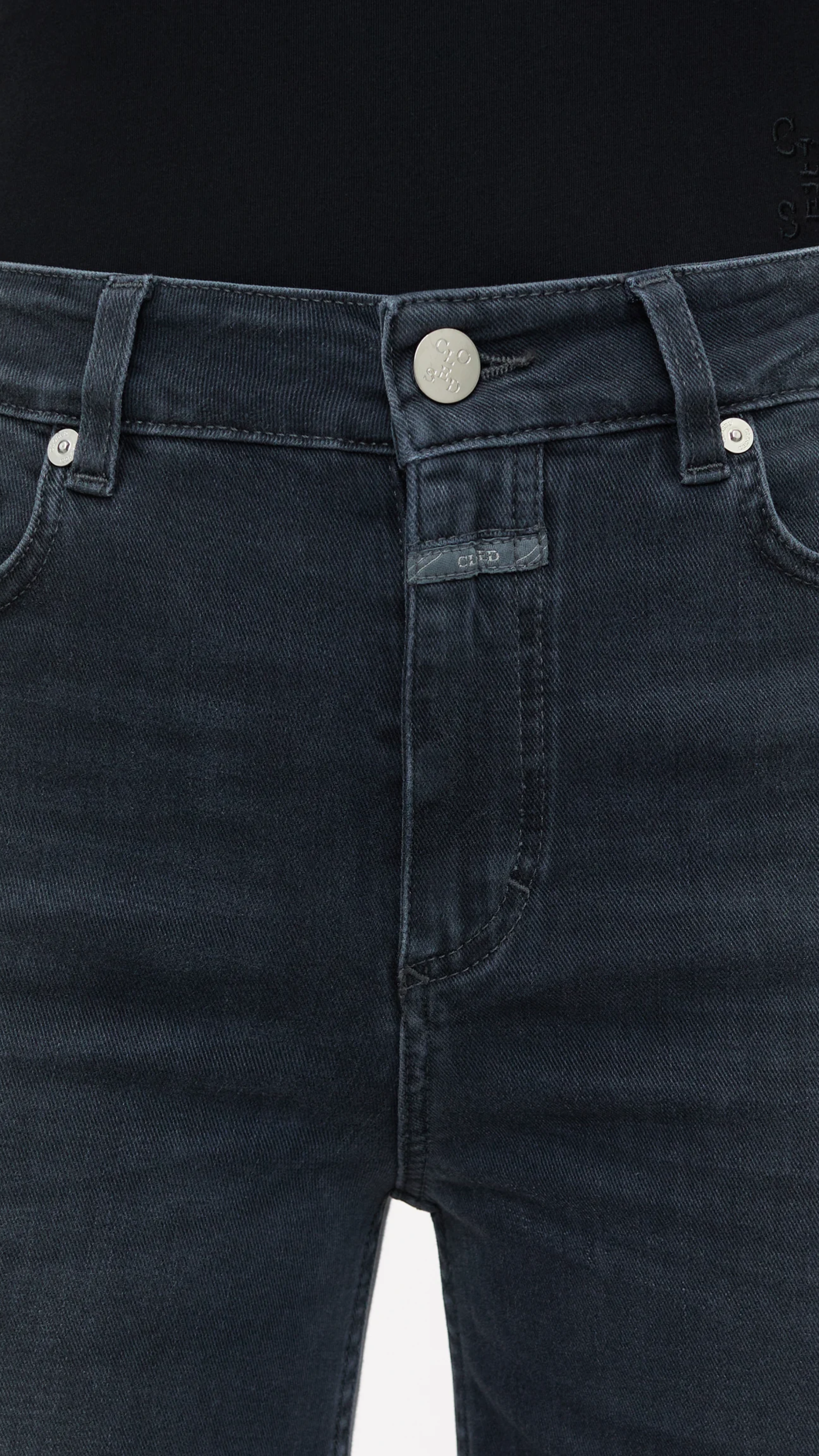 Closed Glow-up Jean in Dark Grey