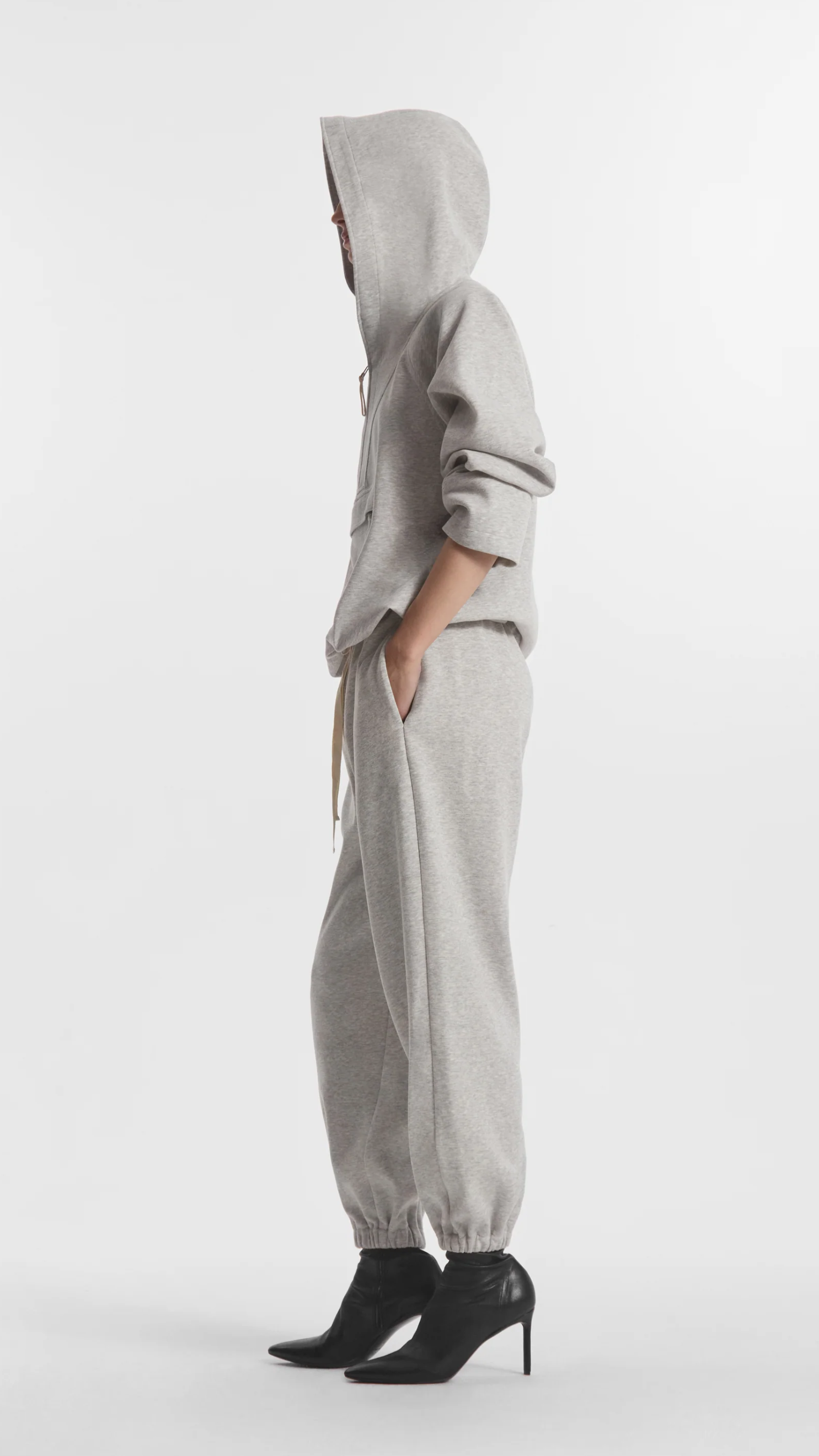 CO Stretch Scuba Jersey Jogger in Heather Grey