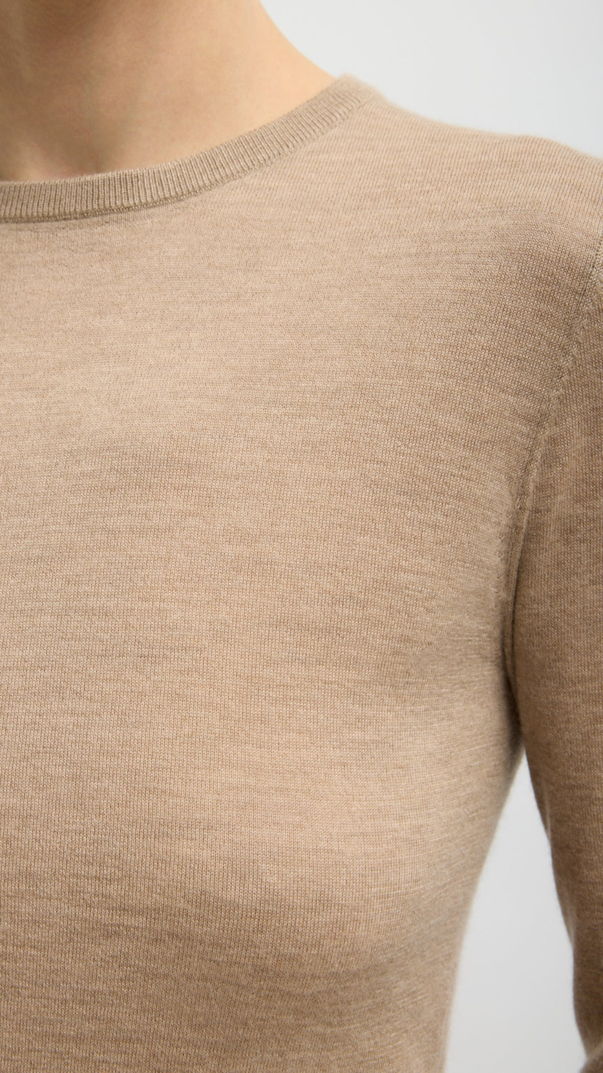 Tibi Tissue Cashmere Crewneck Pullover in Dark Oat Melange