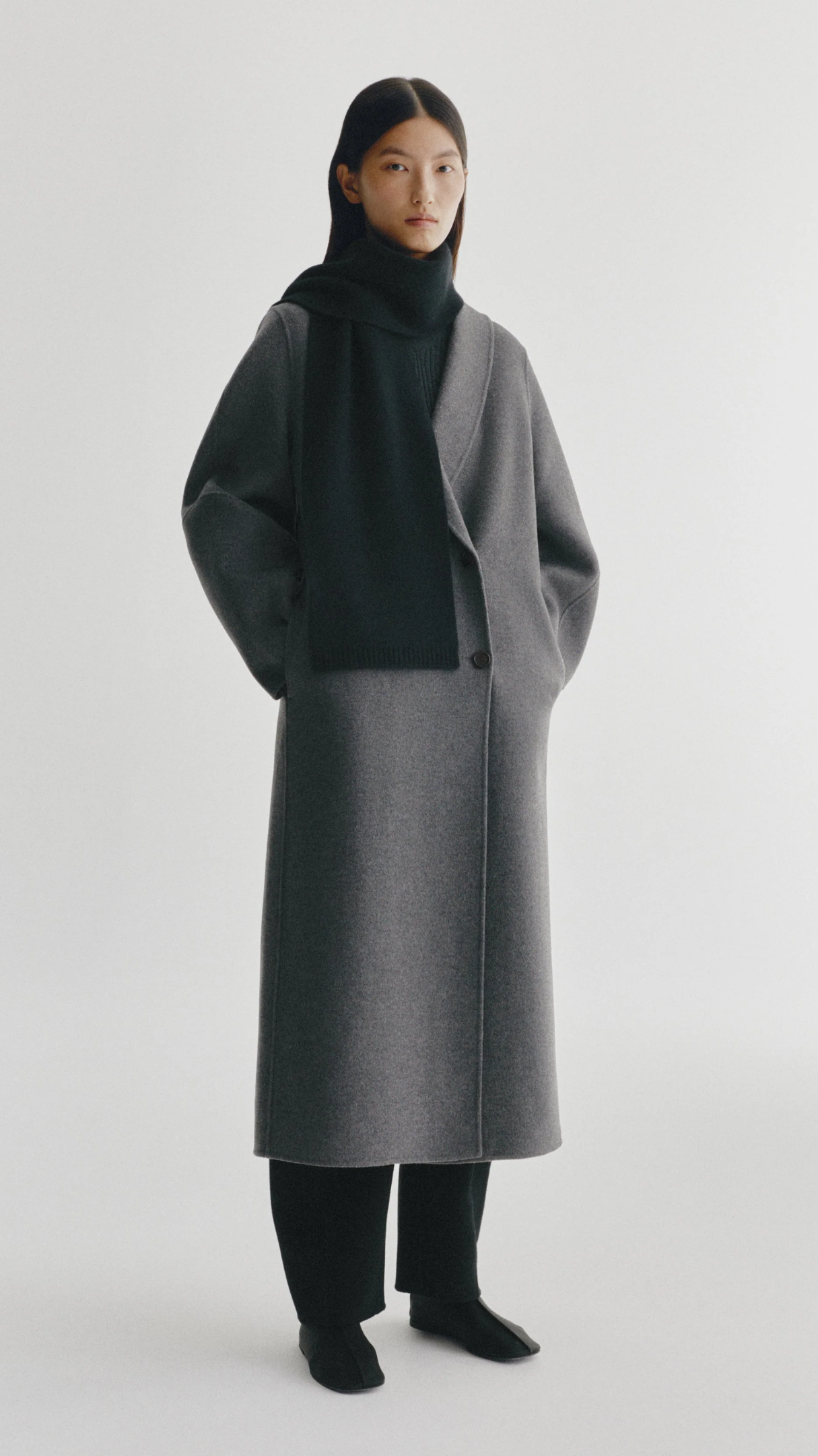 Lisa Yang Frederica Scarf in Black