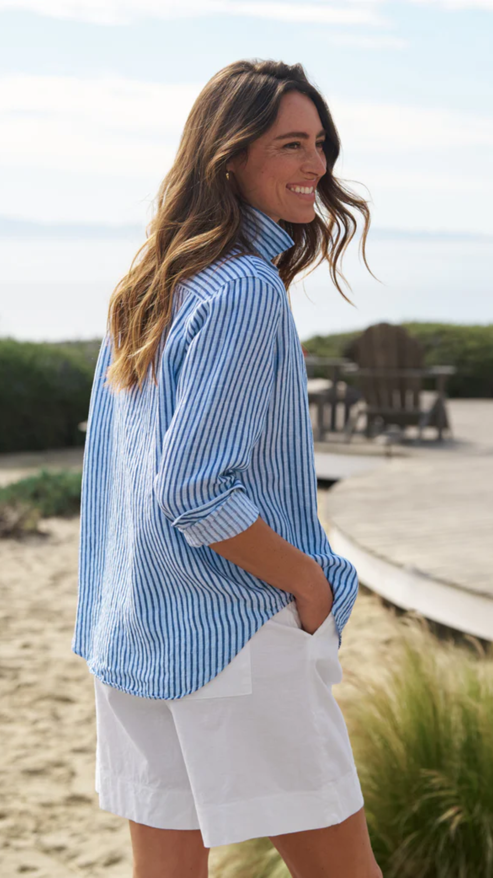 Frank & Eileen Eileen Italian Classic Linen Relaxed Button Up