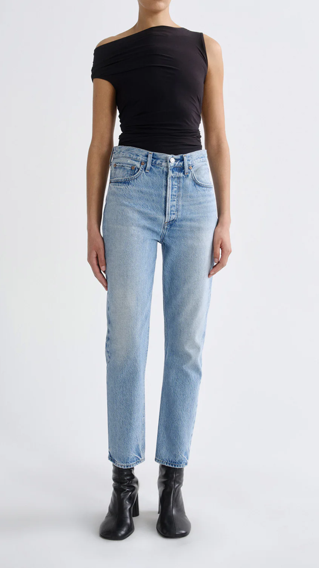 Agolde Riley High Rise Straight Crop Jean in Stream