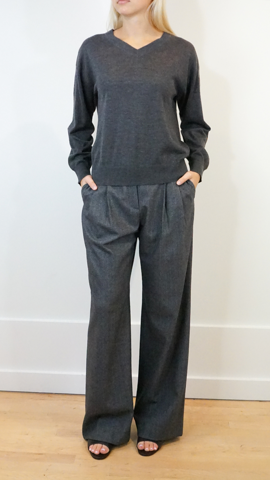 Arch 4 Chiswick Sweater in Charcoal