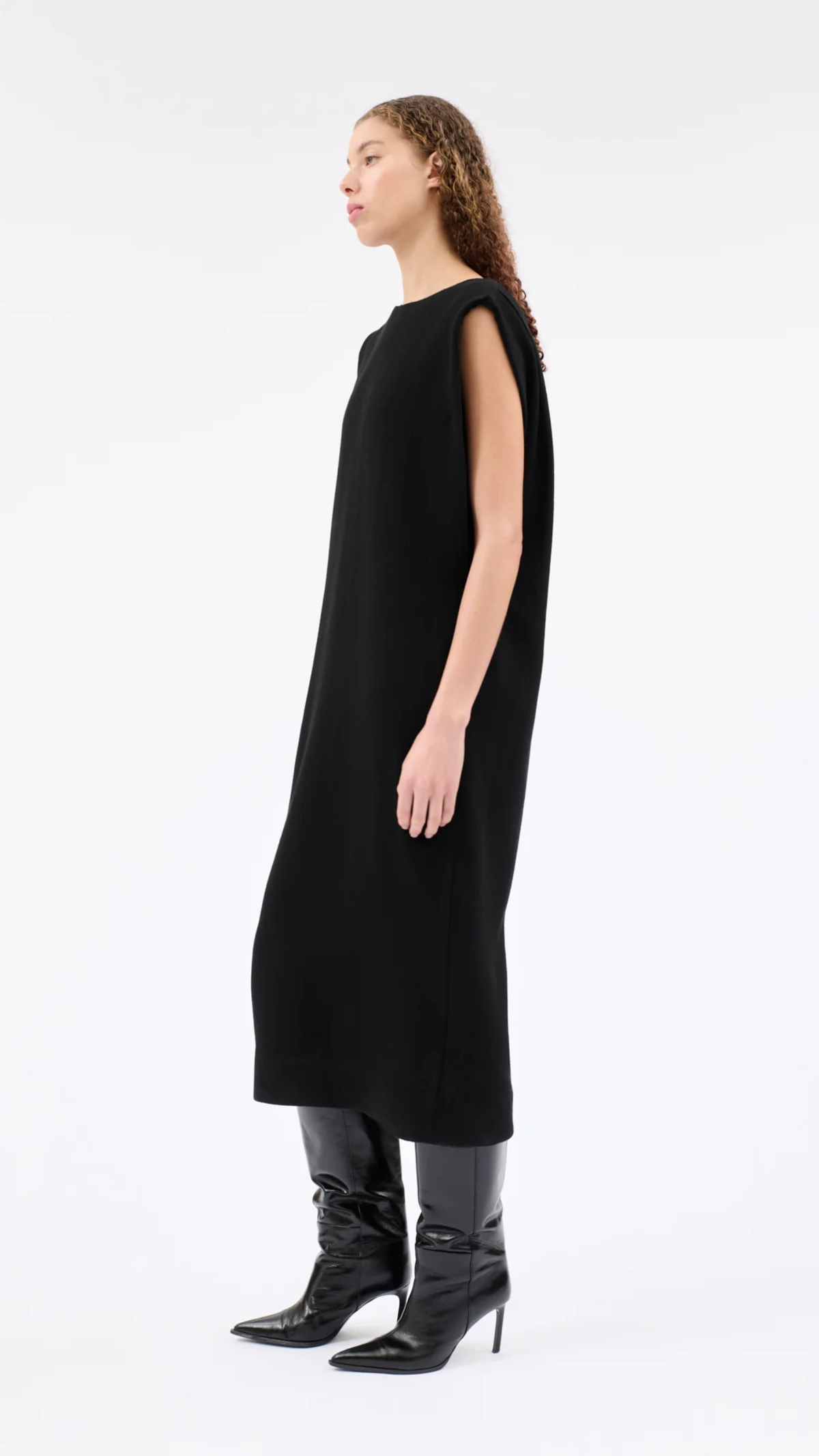 Odeeh Heavy Georgette Dress in Jet Black
