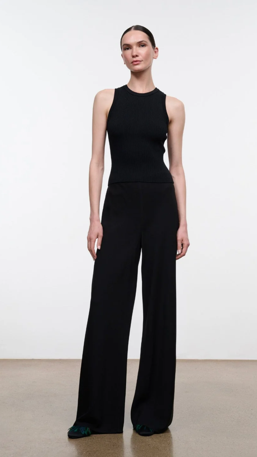 Staud Stroll Pant in Black