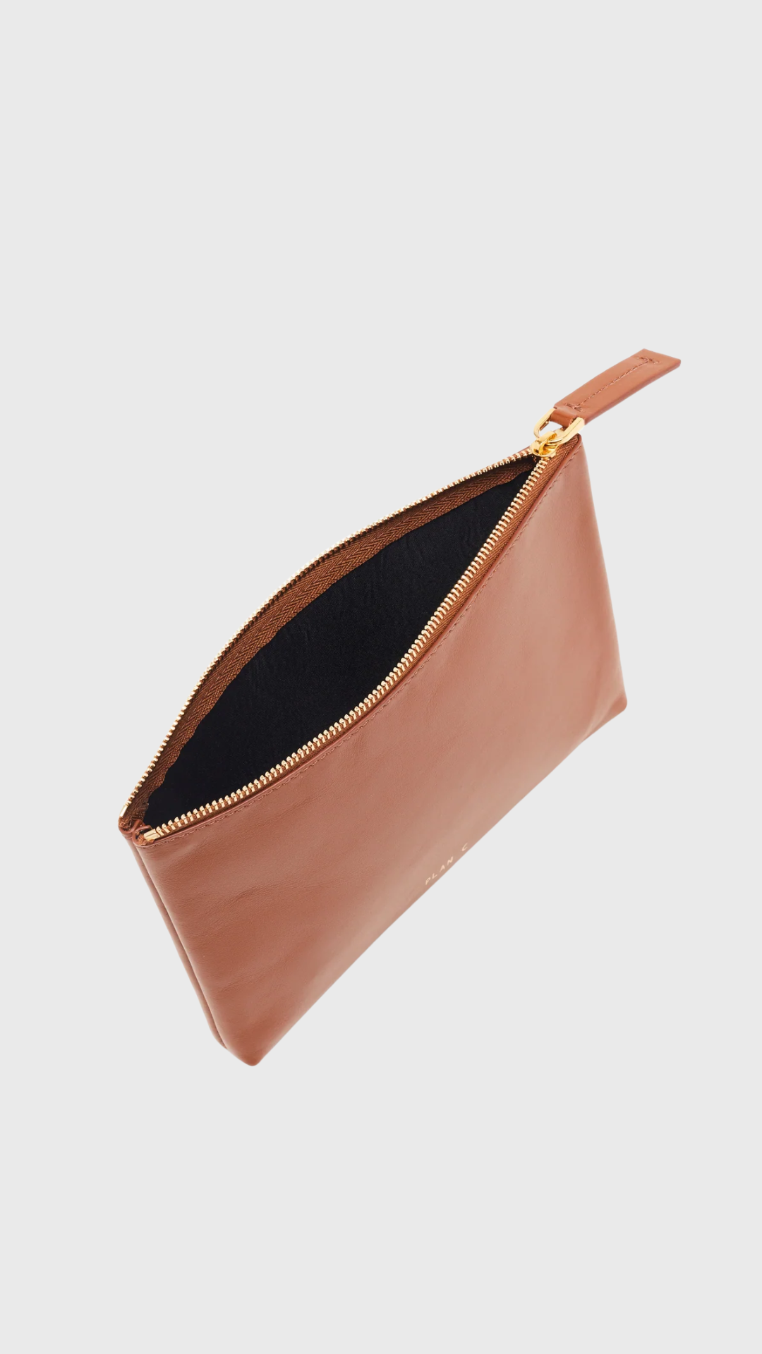Plan C Pochette in Tan