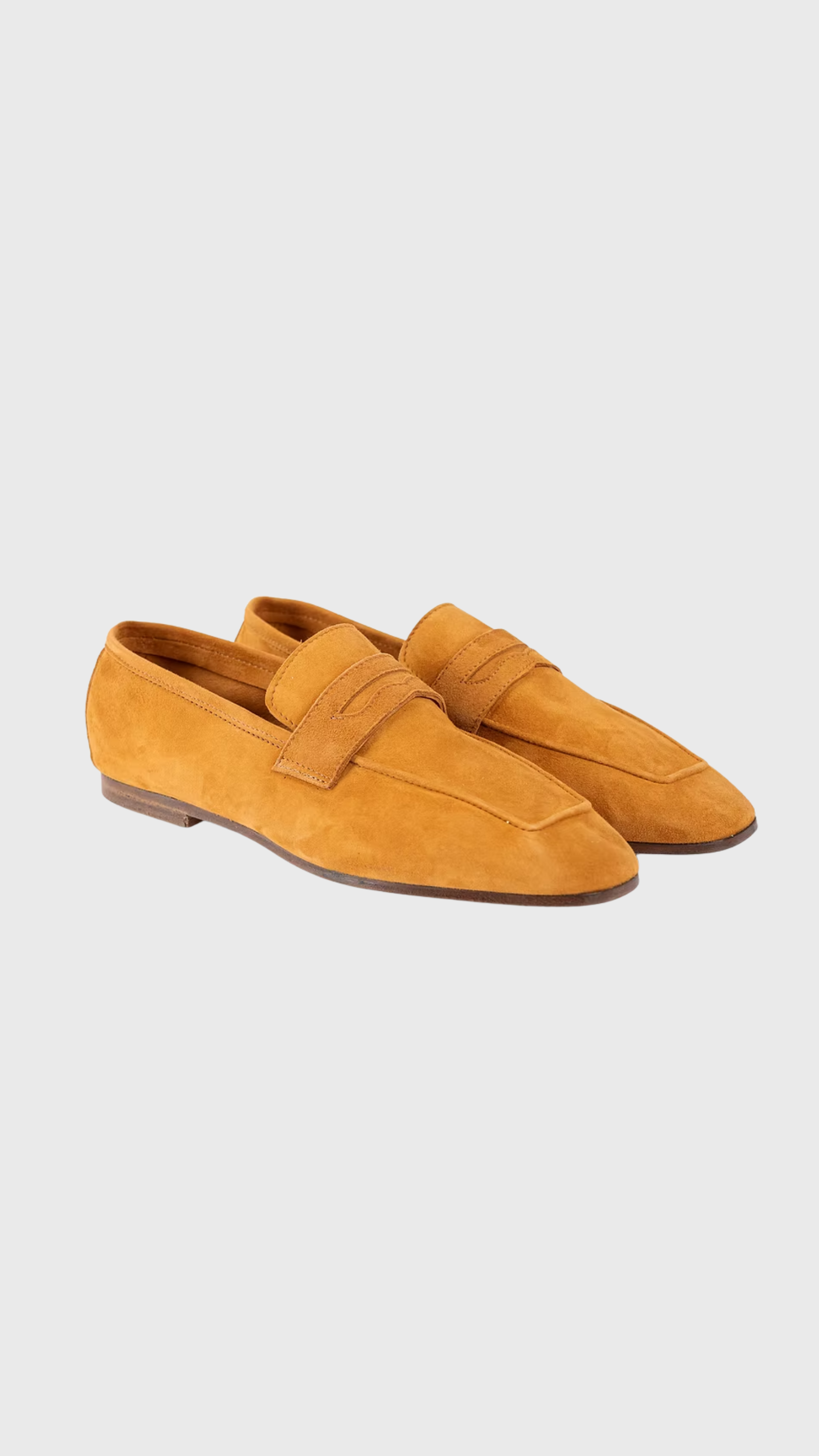 Sophique Essenziale Loafers in Cognac