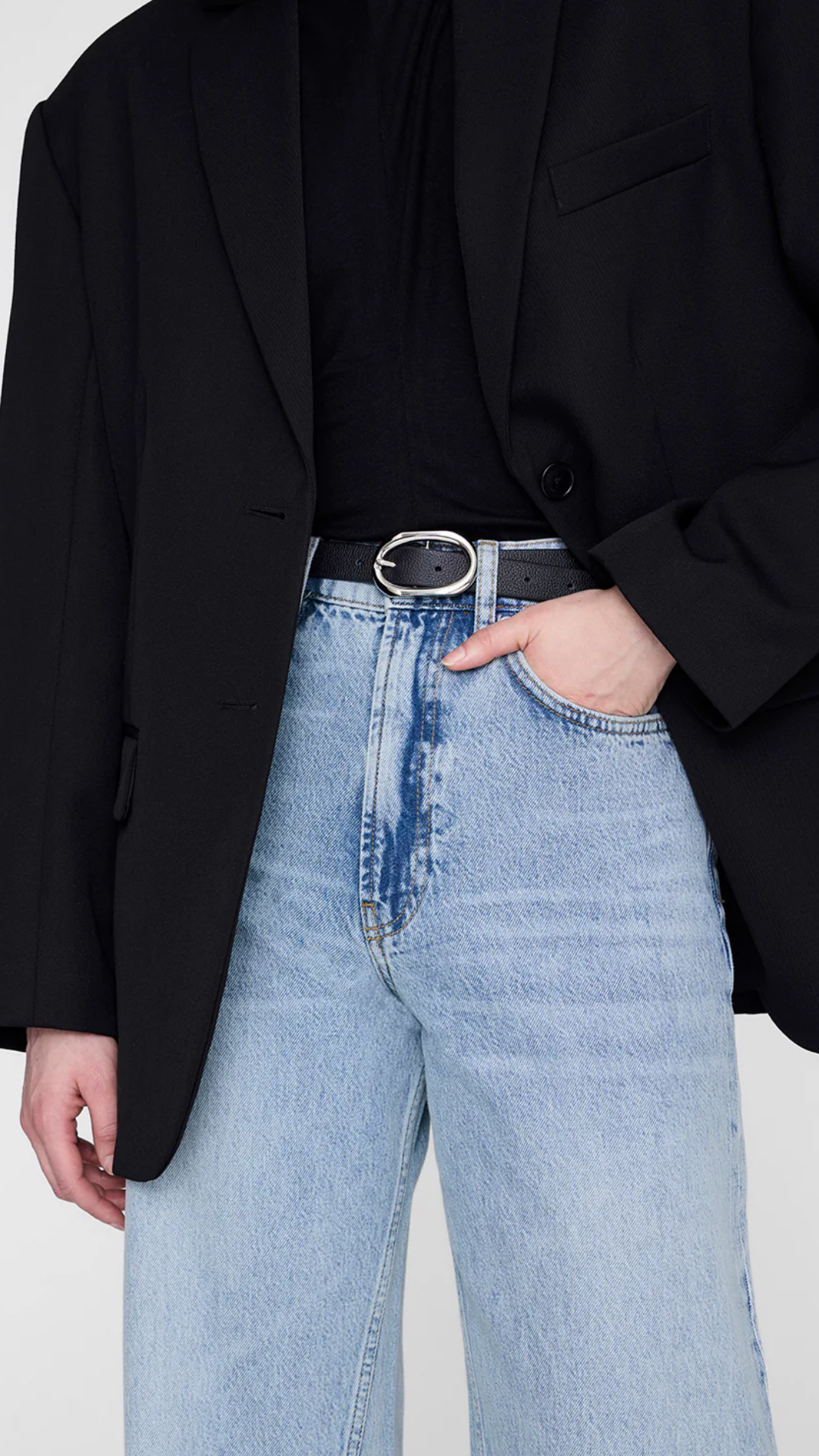 Anine Bing Small Signature Link Belt in Black