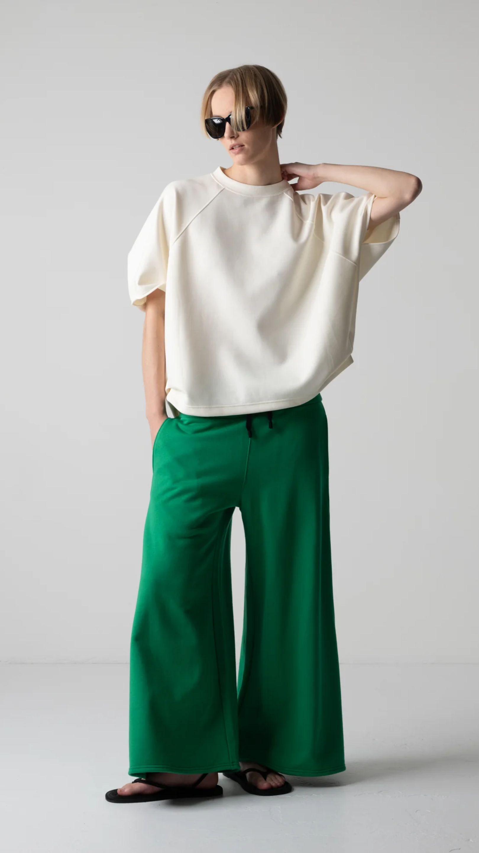 Cog The Big Smoke Hellen Pentagon Top in Off White