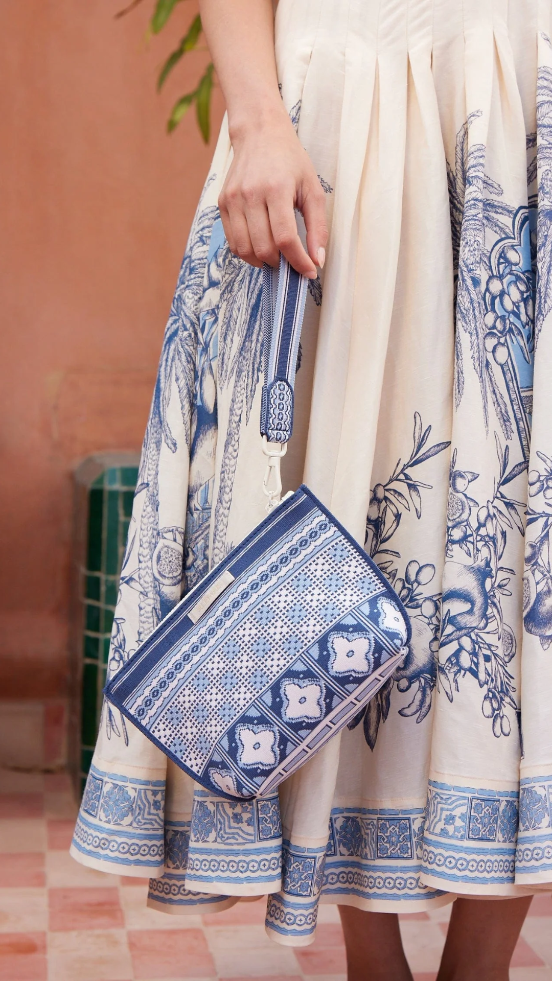 Alemais Villa Romantica Jacquard Pouch in Blue