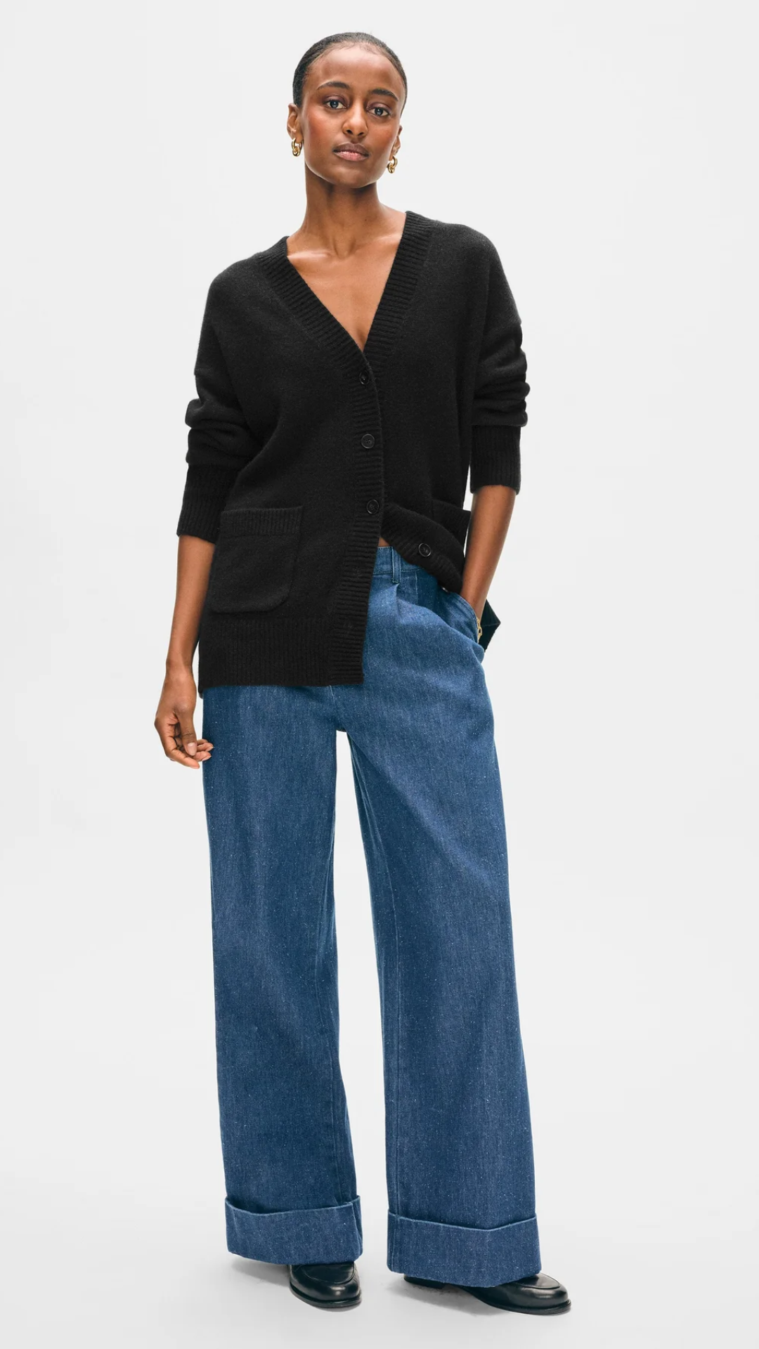 White + Warren Cashmere Luxe Pocket Cardigan in Black