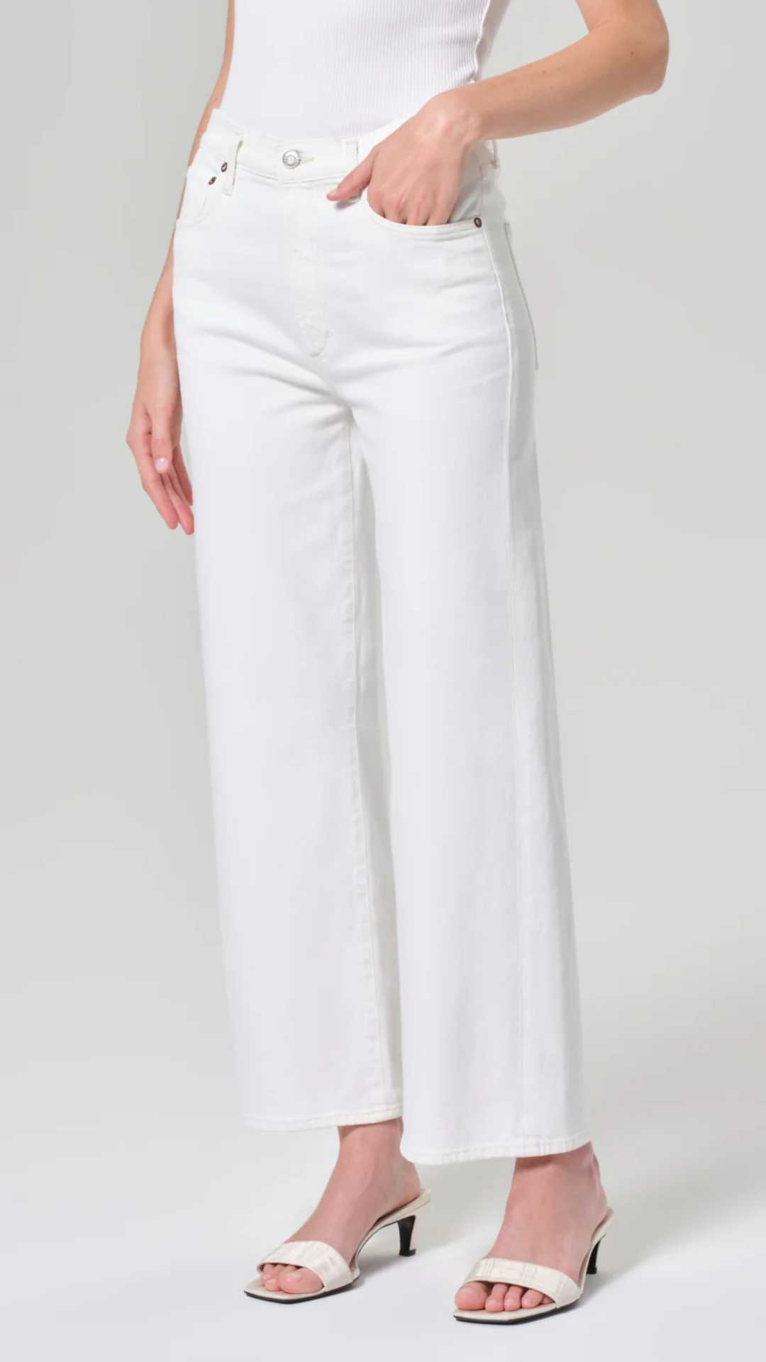 Agolde Harper Jean in White Wash