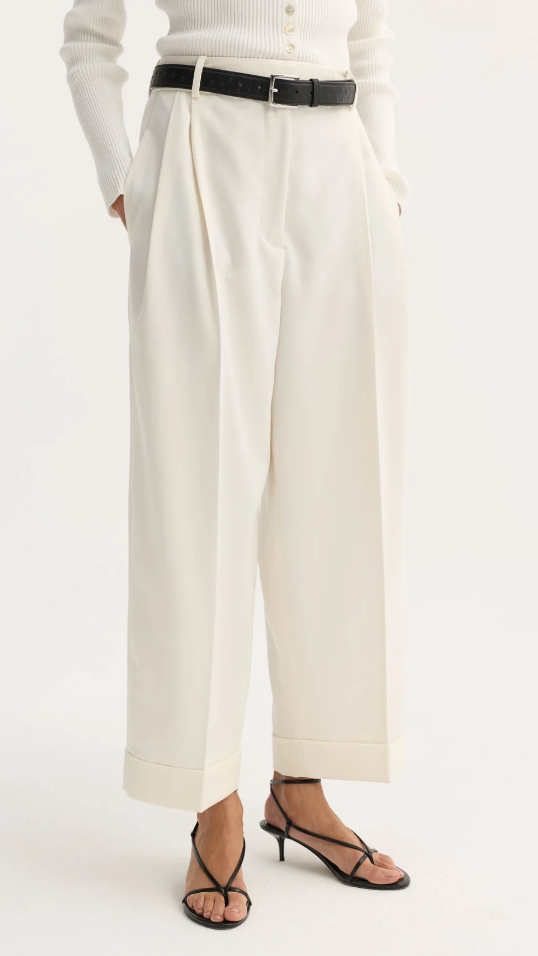 Róhe High Waist Turn-Up Trouser in Off White