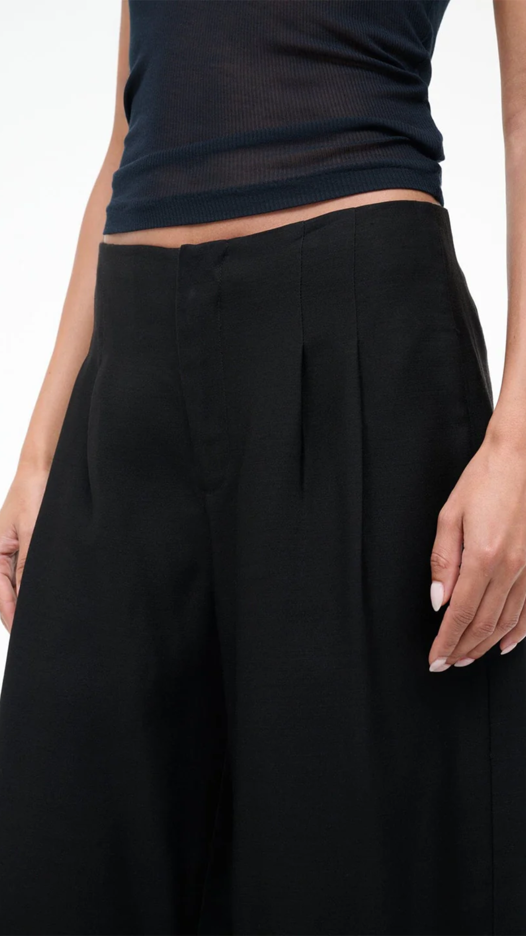 Staud Pierre Pant in Black