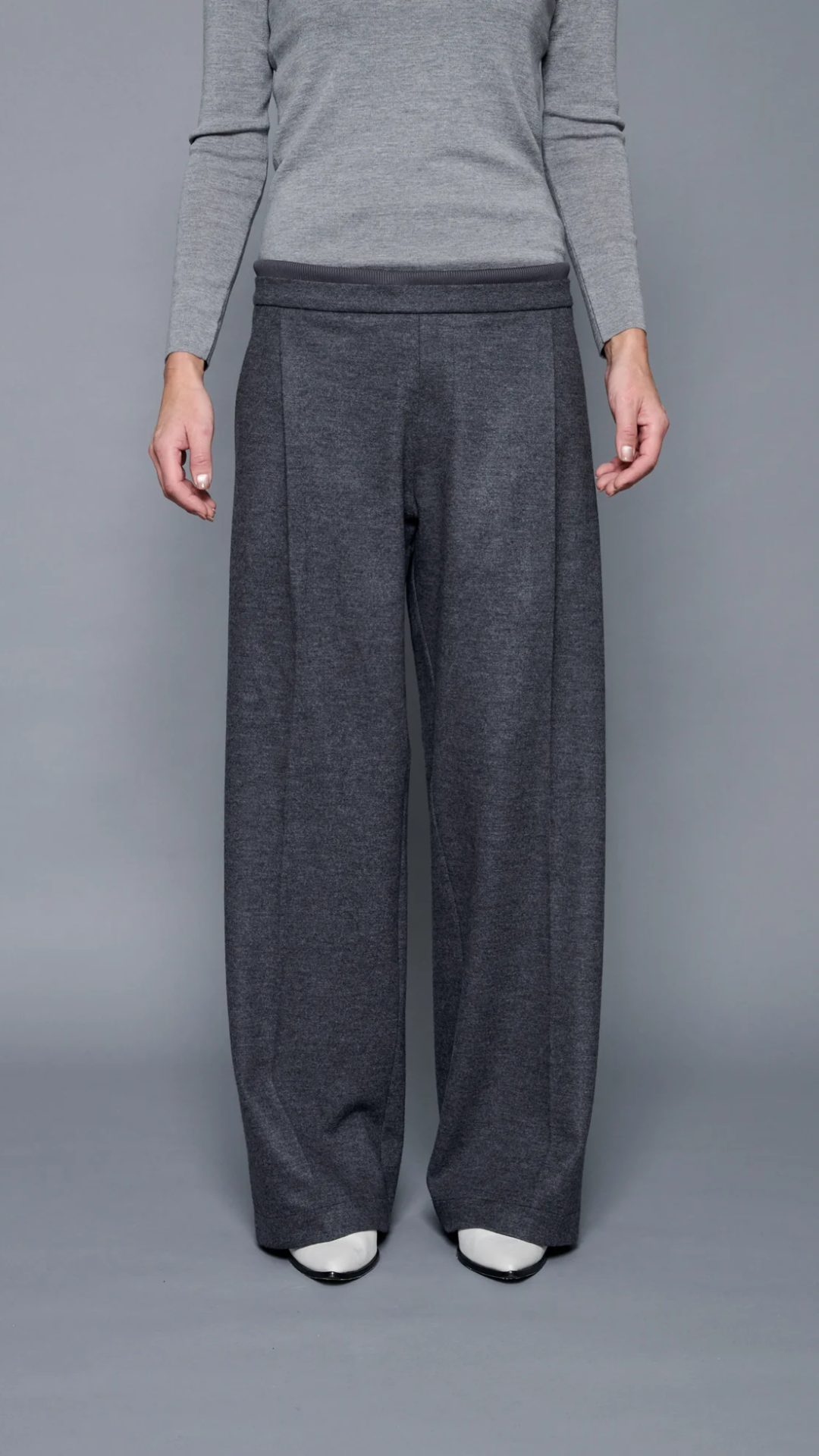 Cog The Big Smoke Orion Wide-leg Trouser in Charcoal