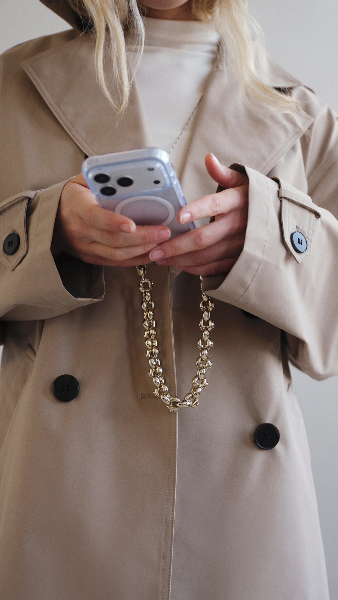 Ossa Bubble Chain Wristlet in Gold