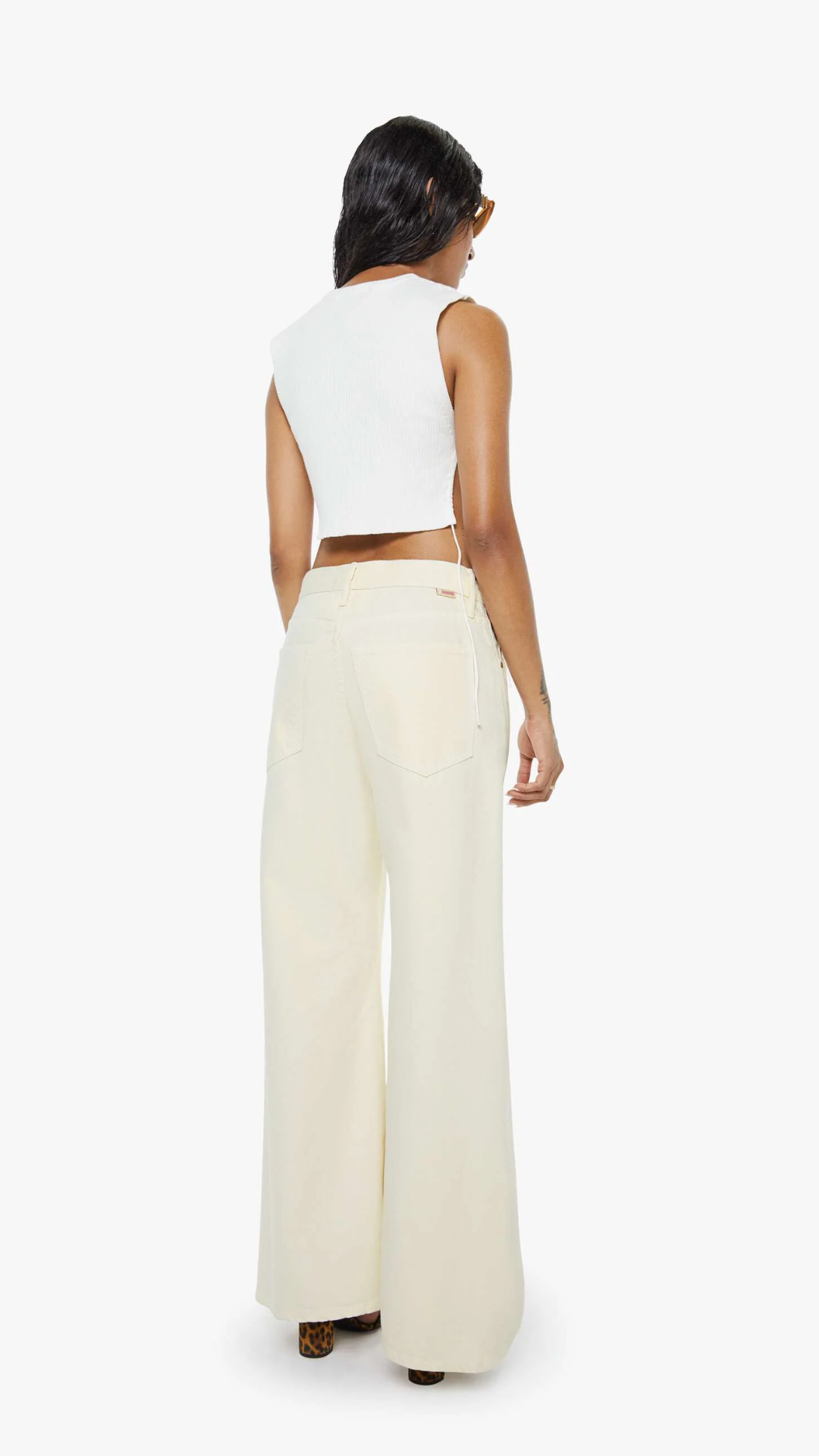 MOTHER Lil Lemon Twist Sneak Jean in Natural