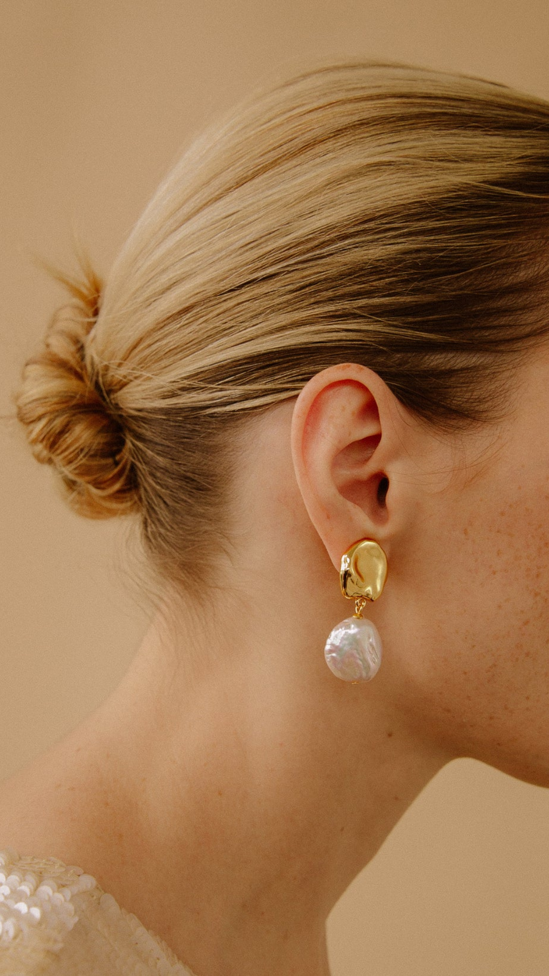 Lizzie Fortunato Coin Reflection Earrings in Gold