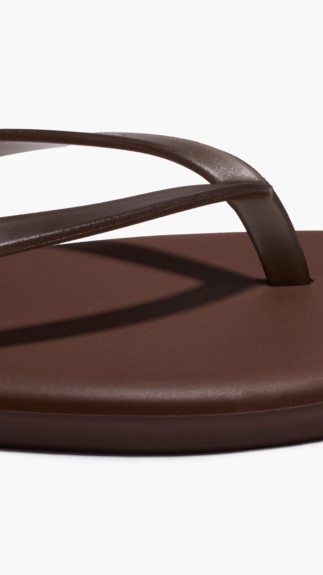 Tkees Aqua Lily Flip Flops in Brun Brown
