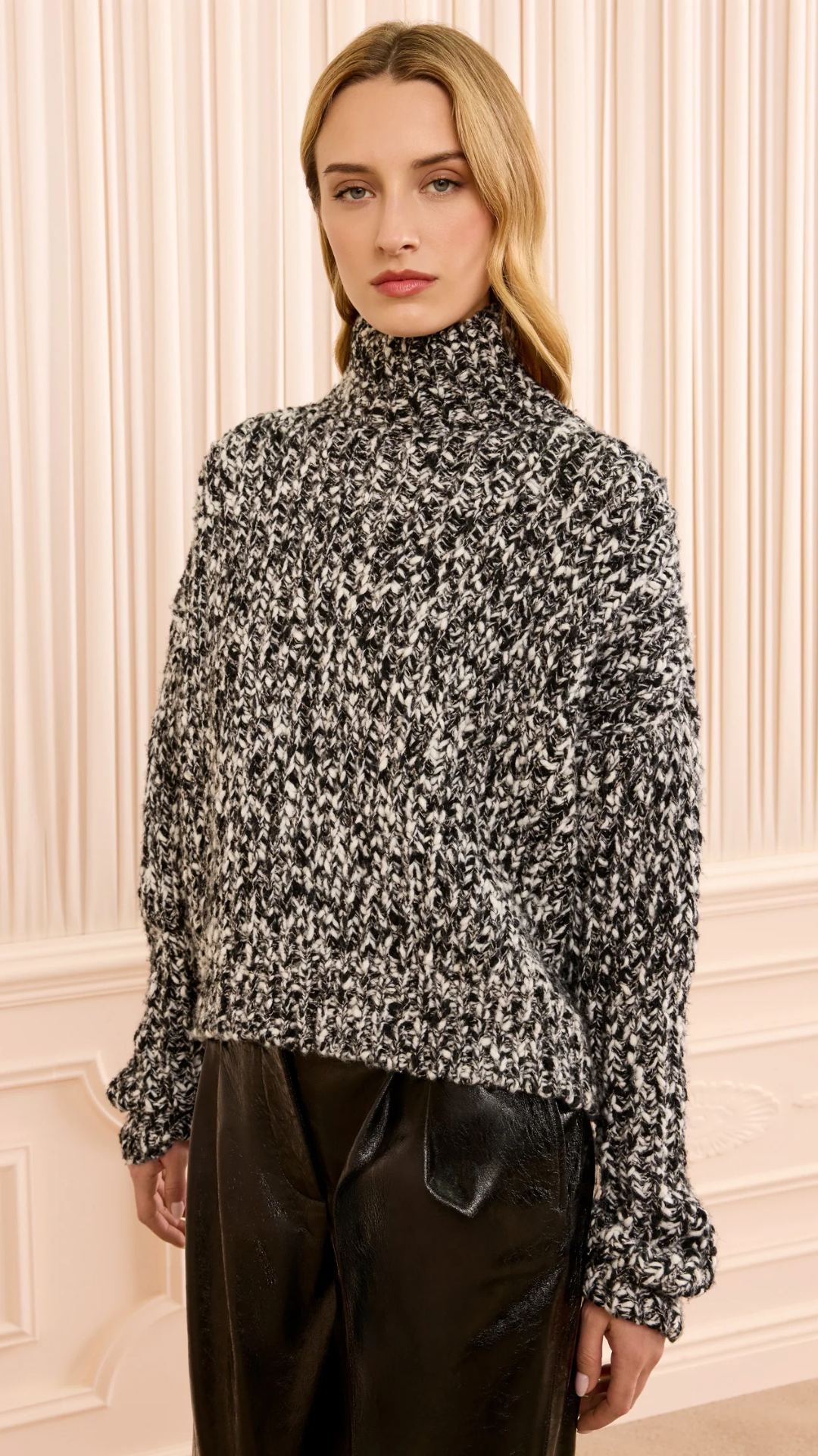 Ulla Johnson Albie Knit Pullover in Onyx