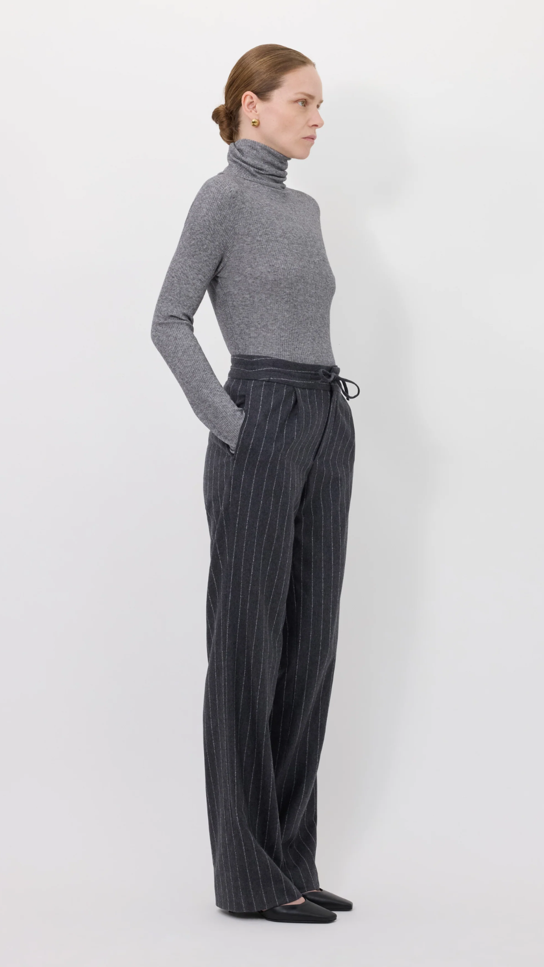 LouLou de Saison Lizzie Straight Leg Pant in Anthracite