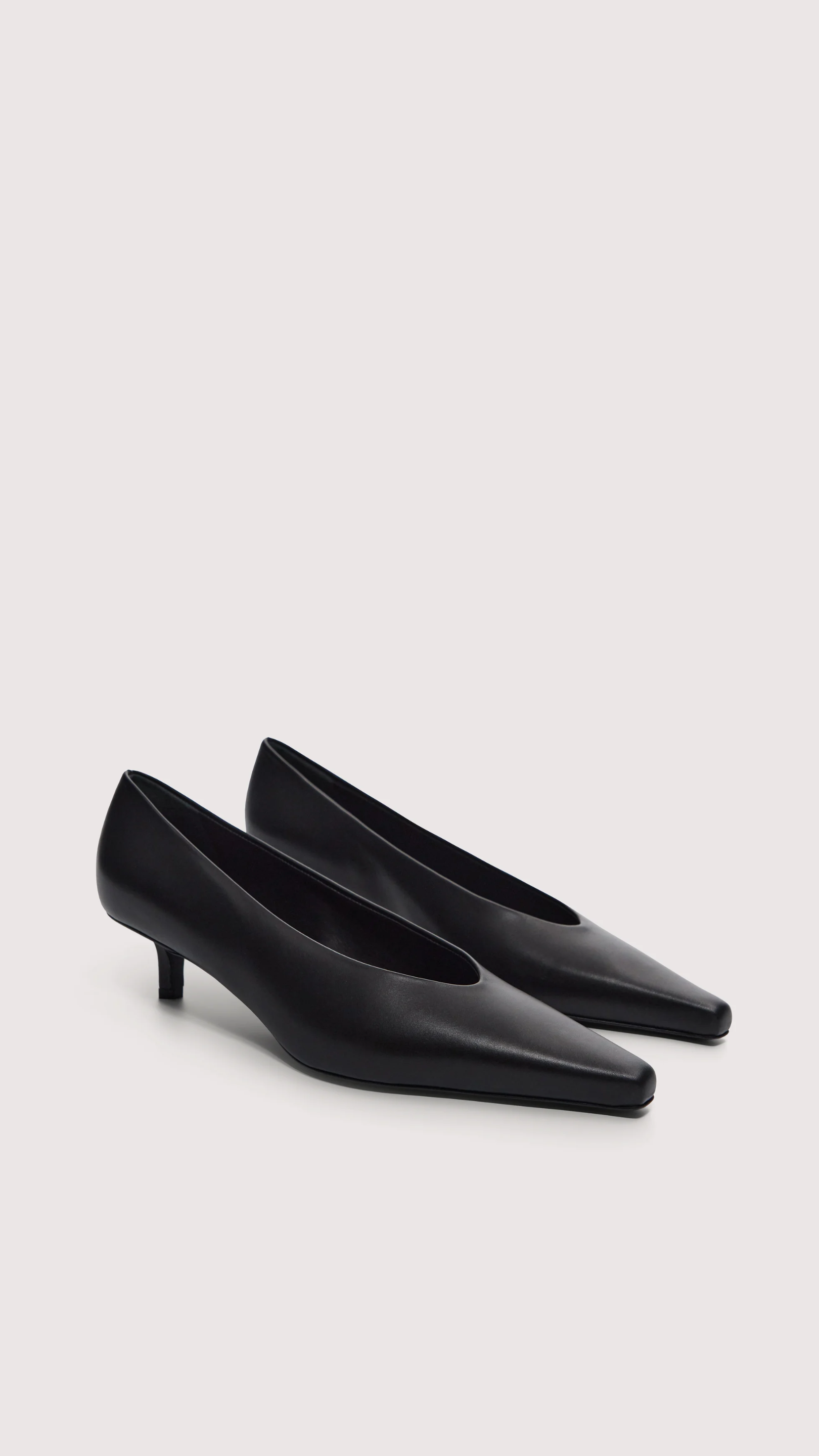 Loulou de Saison Aalani Kitten Heel in Black