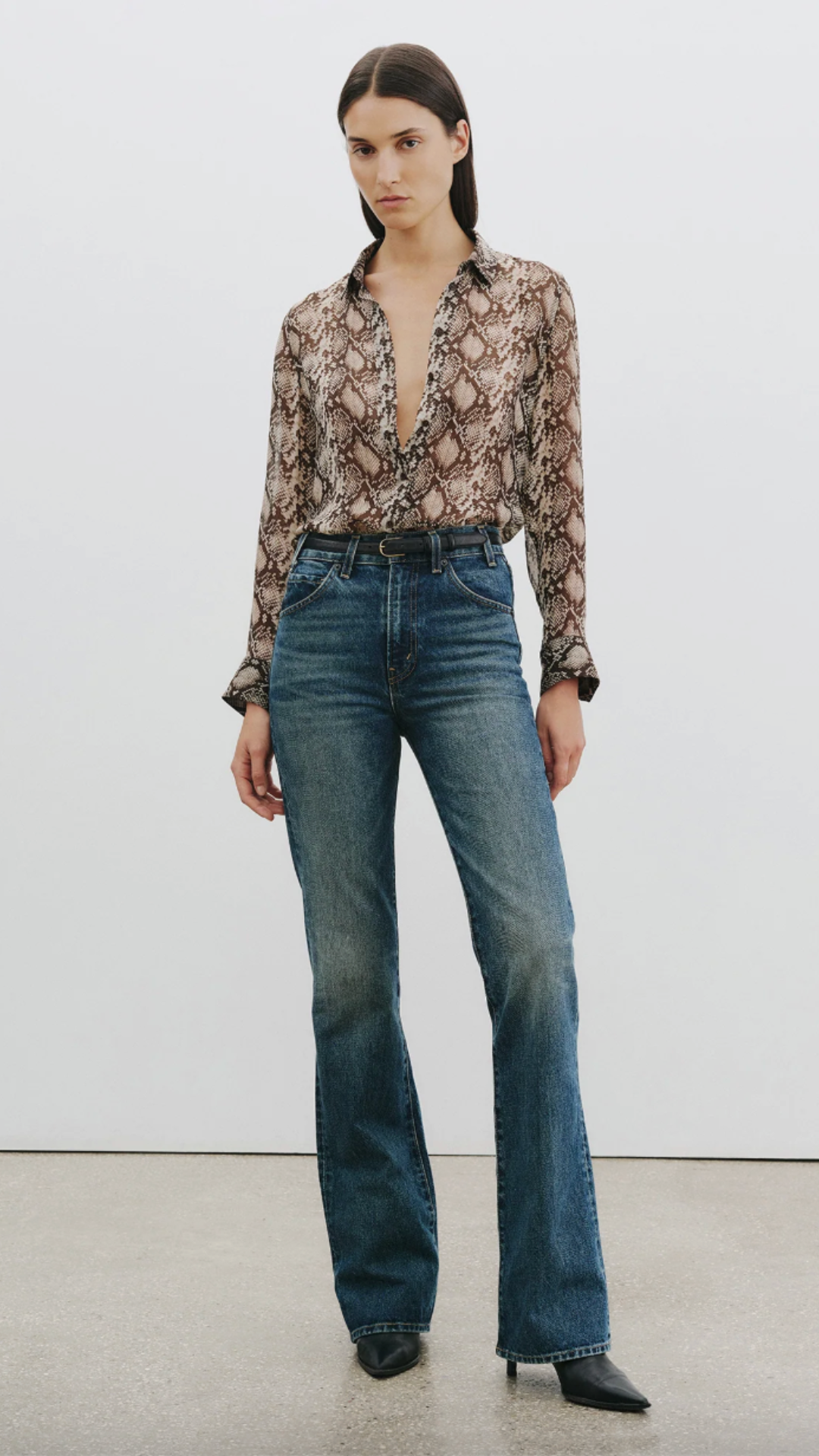 Nili Lotan Gaia Slim Shirt in Stone