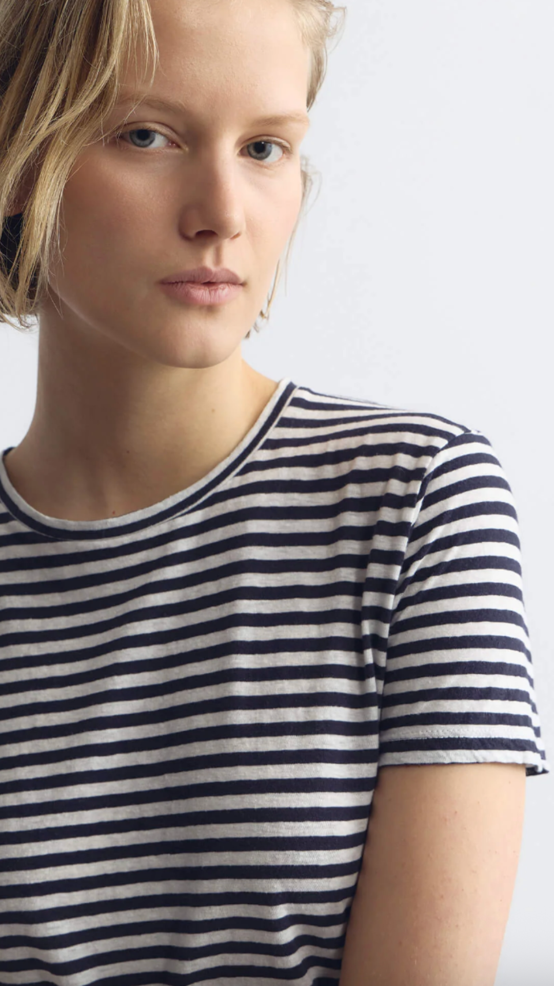 Nili Lotan Lana Crewneck Tee in White/Dark Navy