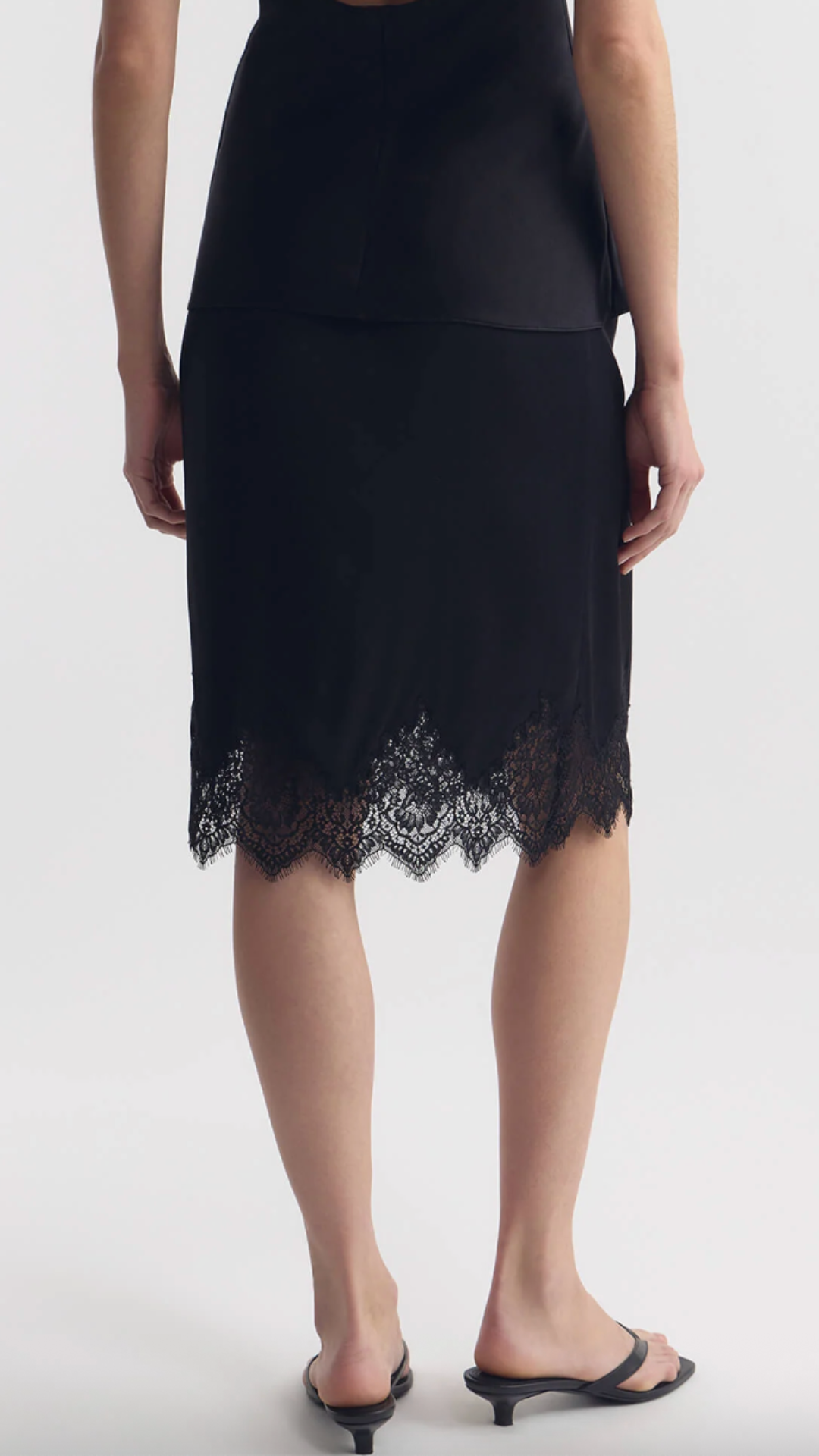Nili Lotan Thea Lace Skirt in Black