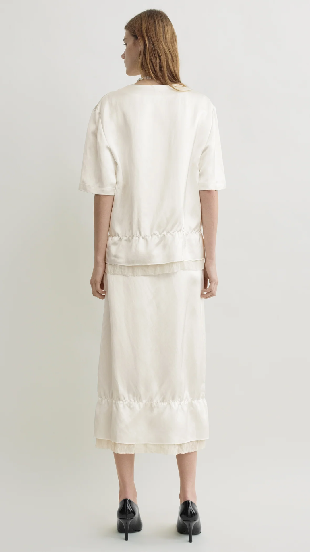 Toteme V-Neck Satin Pullover in White