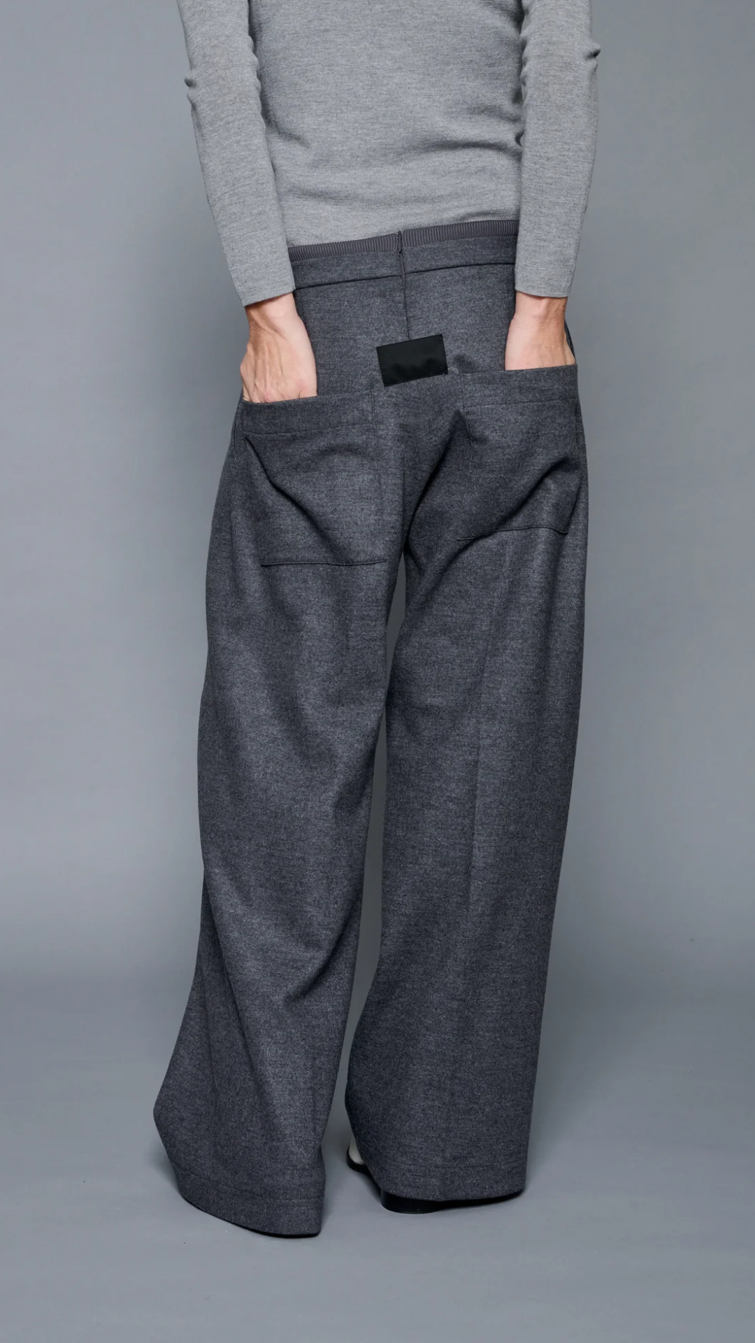 Cog The Big Smoke Orion Wide-leg Trouser in Charcoal