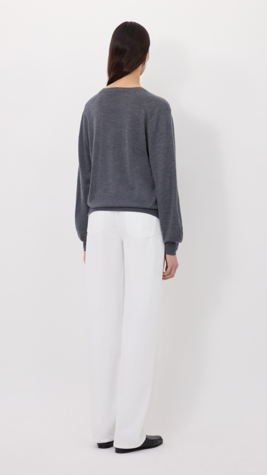 LouLou de Saison Julio V Neck Fine Knit Sweater in Anthracite