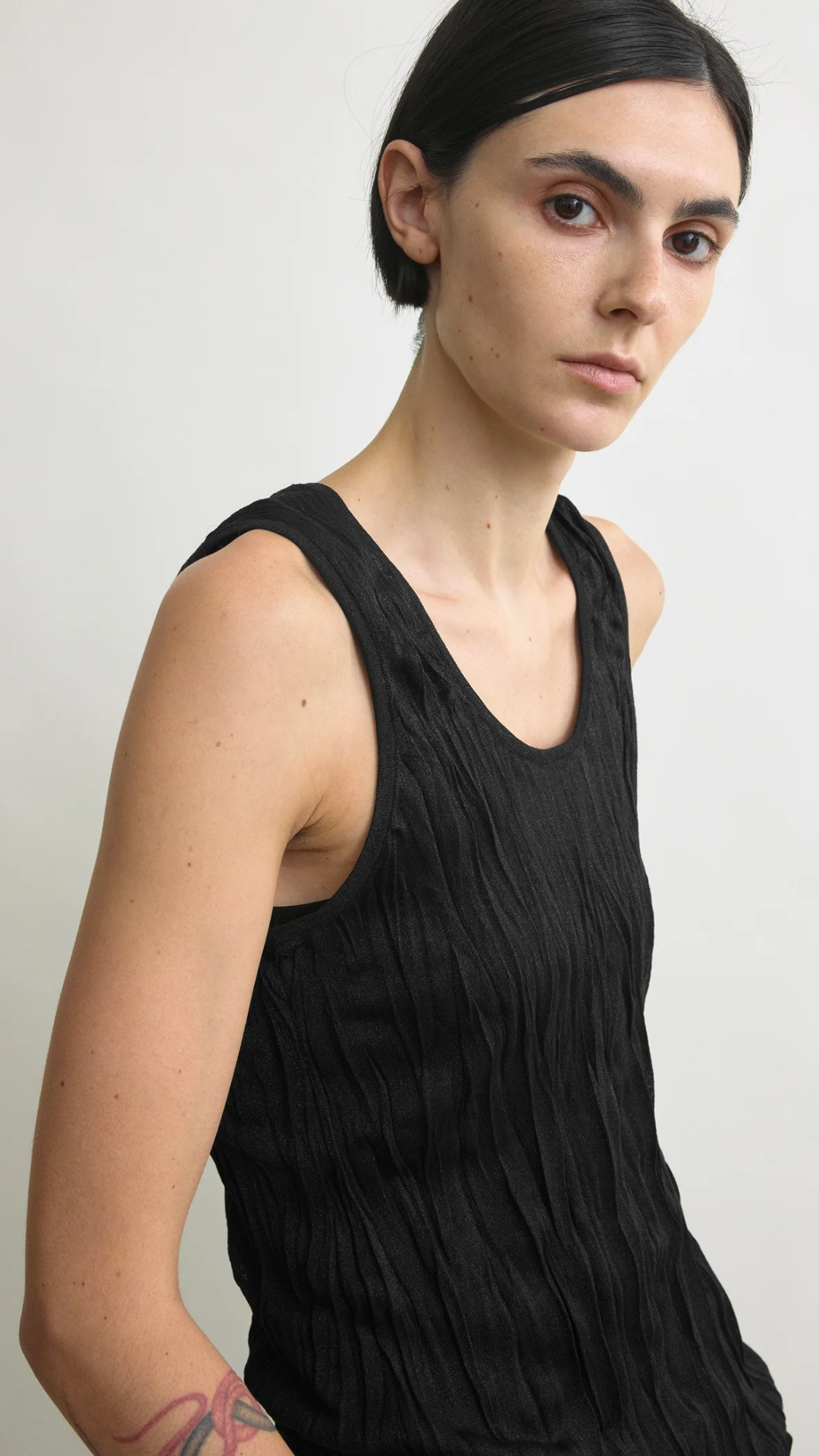 Toteme Crinkled Knit Tank in Black