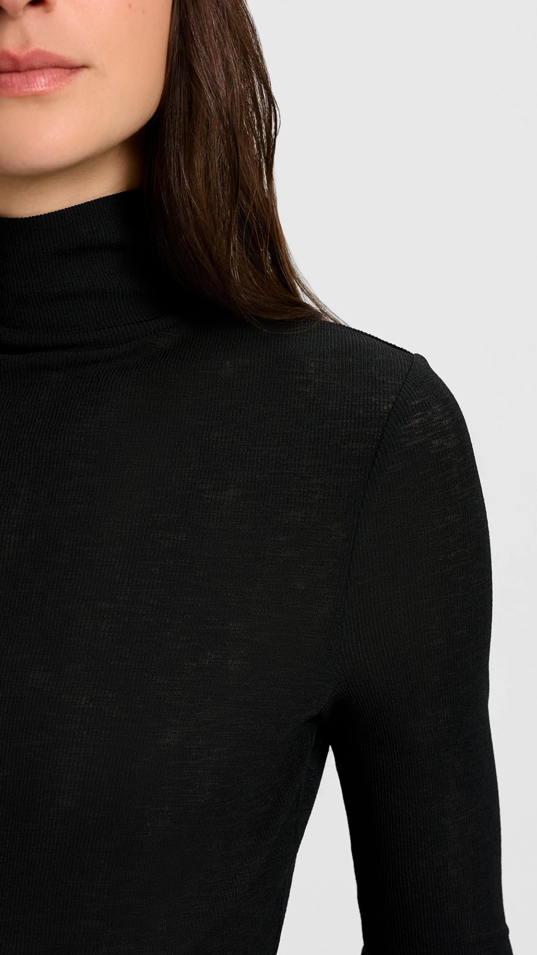 Veronica Beard Wyeth Ribbed Turtleneck Top in Black