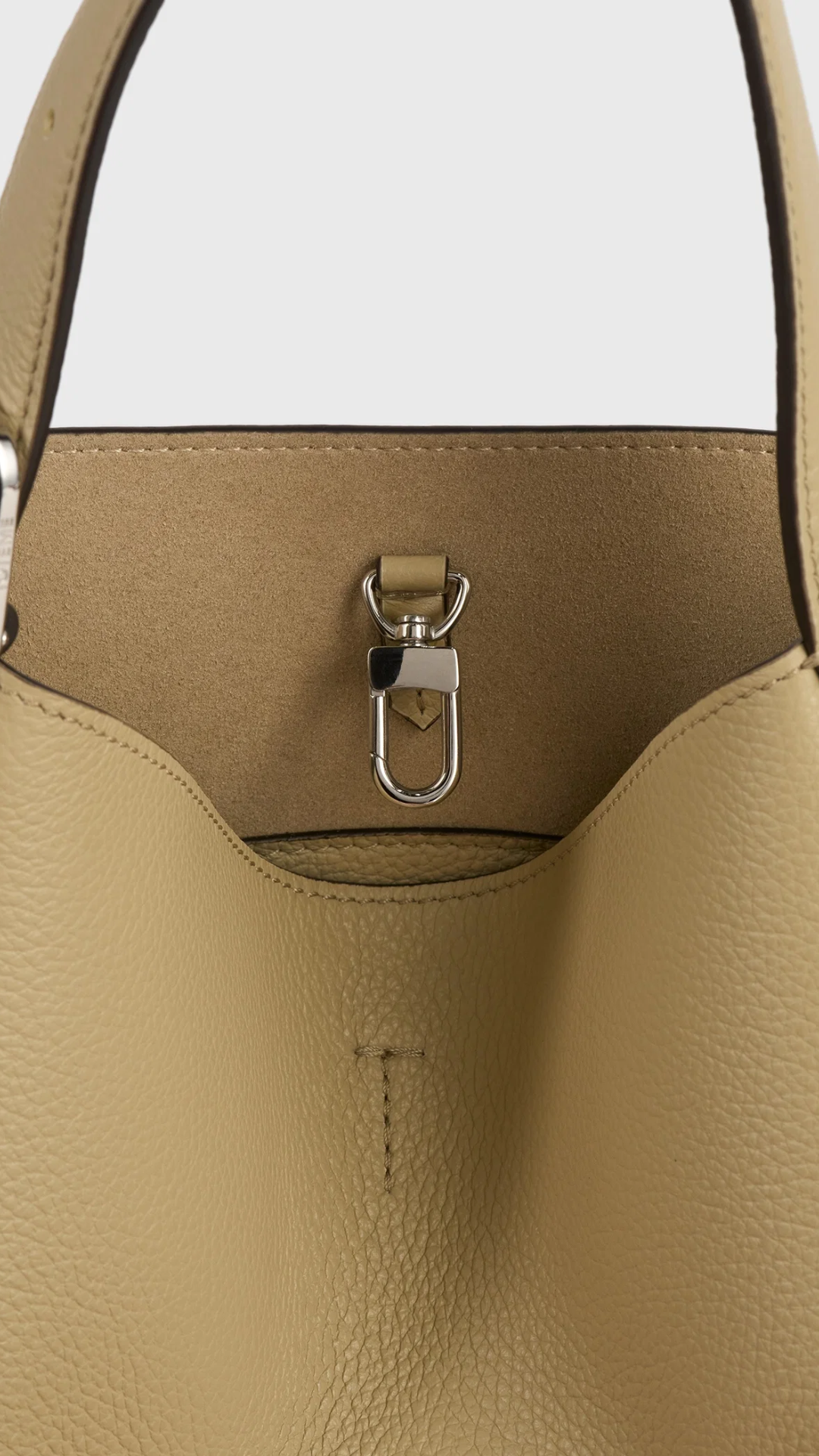 Toteme Petite Belted Grained-Leather Tote in Cashew