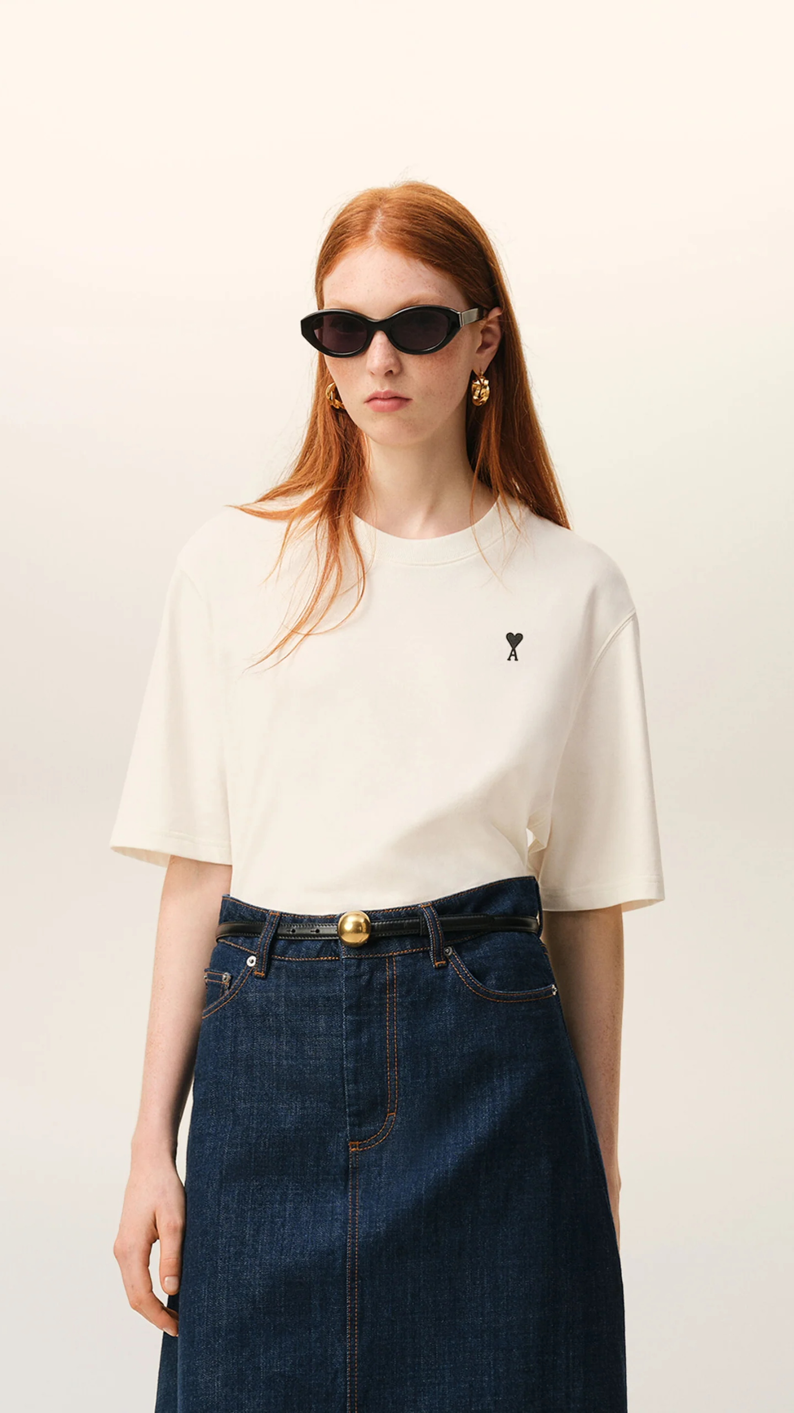 Ami Short Sleeve Cotton Place Des Victoires Print T-shirt in Cream