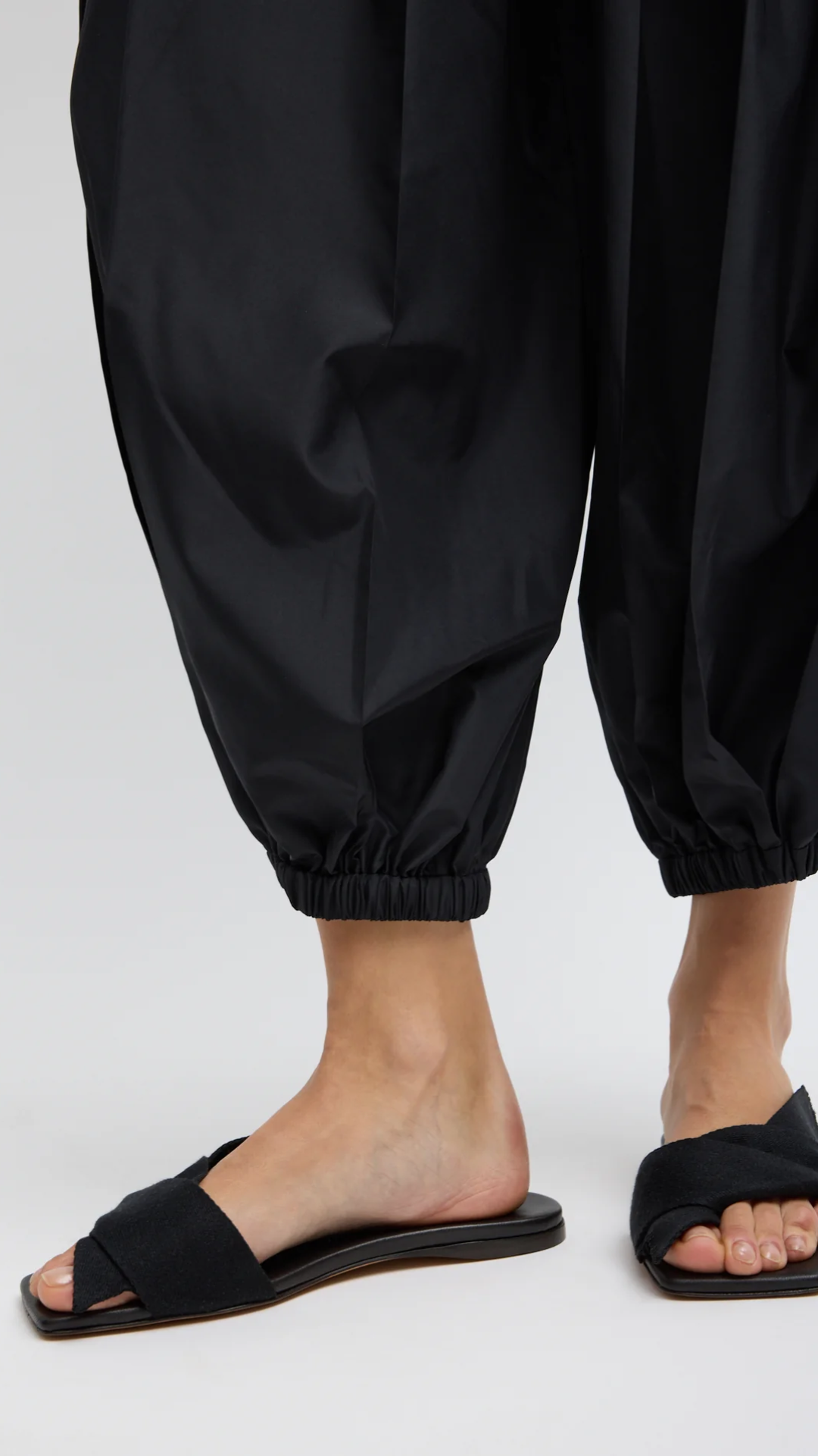Tibi Summer Nylon Zeppelin Pant in Black