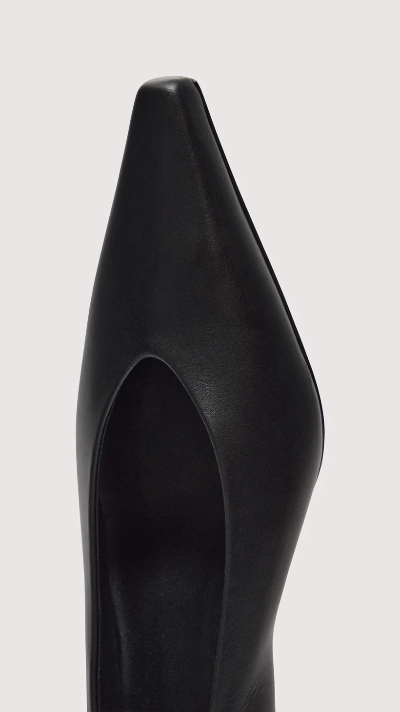 Loulou de Saison Aalani Kitten Heel in Black