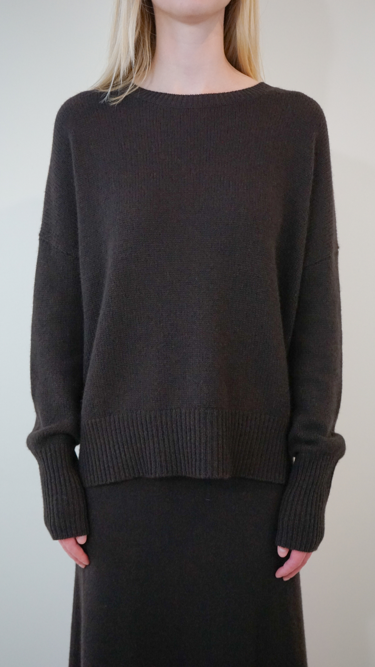 Lisa Yang Mila Sweater in Dark Oak