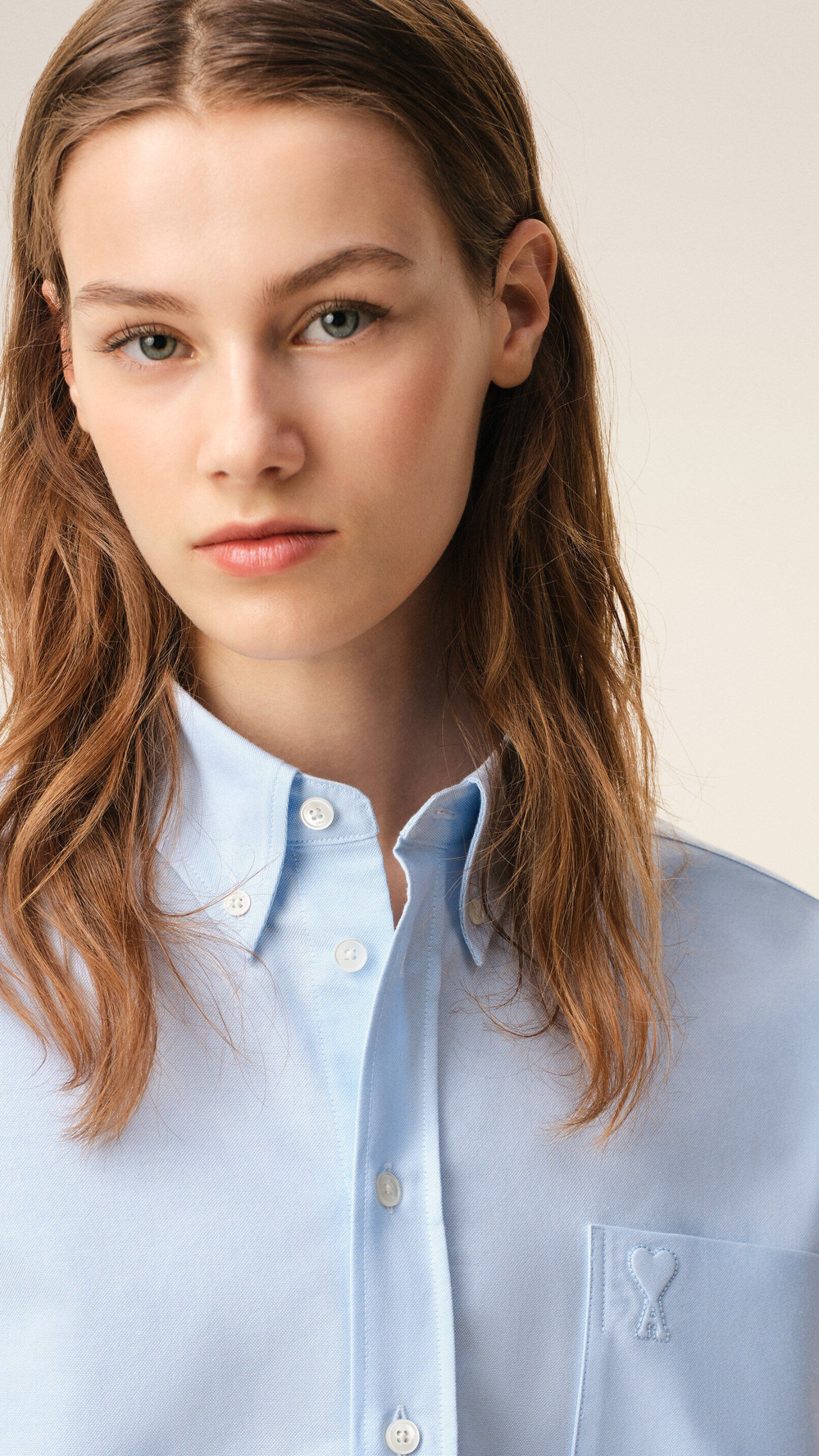 Ami Cotton Cropped Embossed Ami De Coeur Shirt in Sky Blue