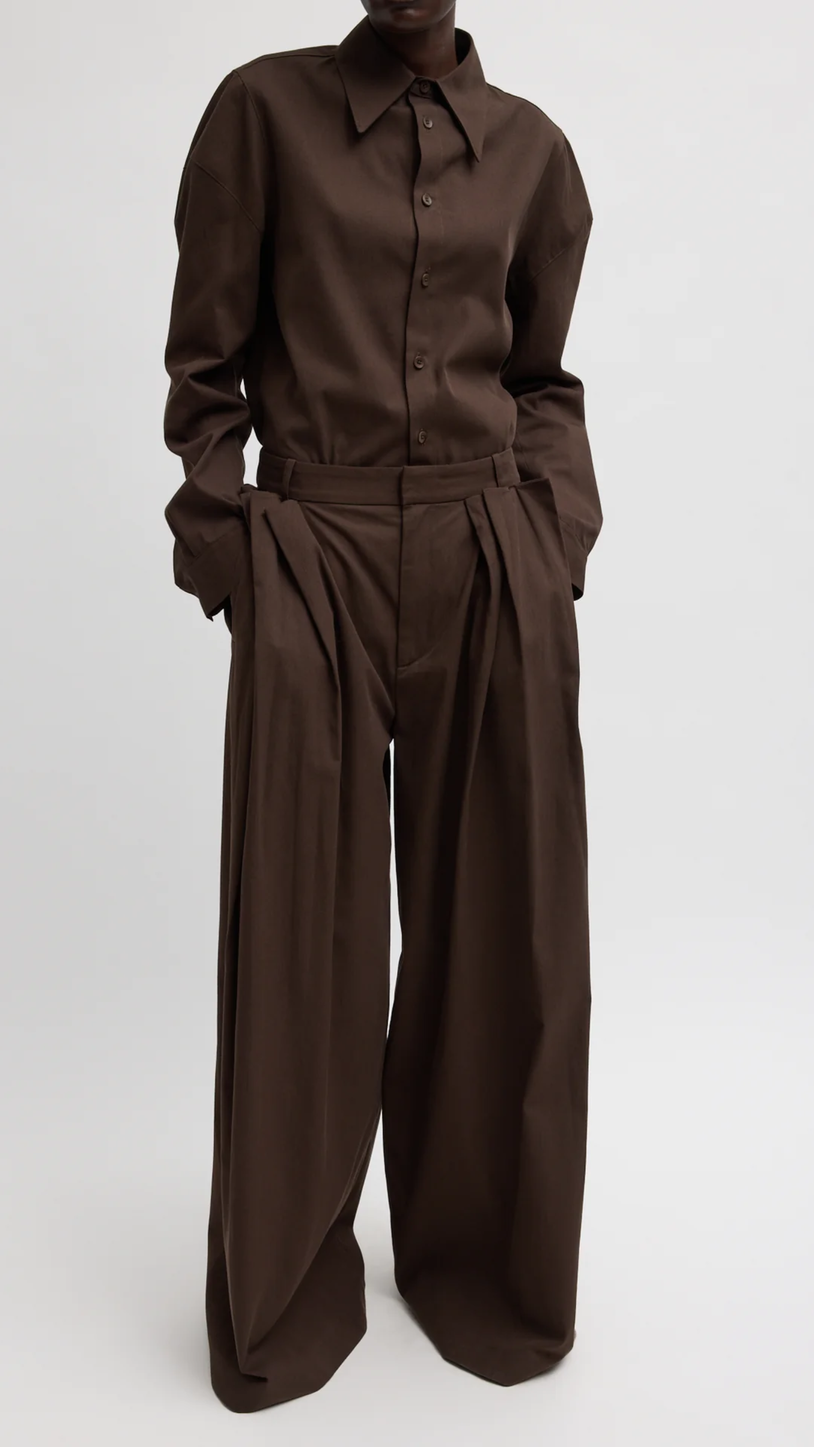 Tibi Luxe Spring Twill Tucked Pleated Wide Leg Trouser in Hickory Brown